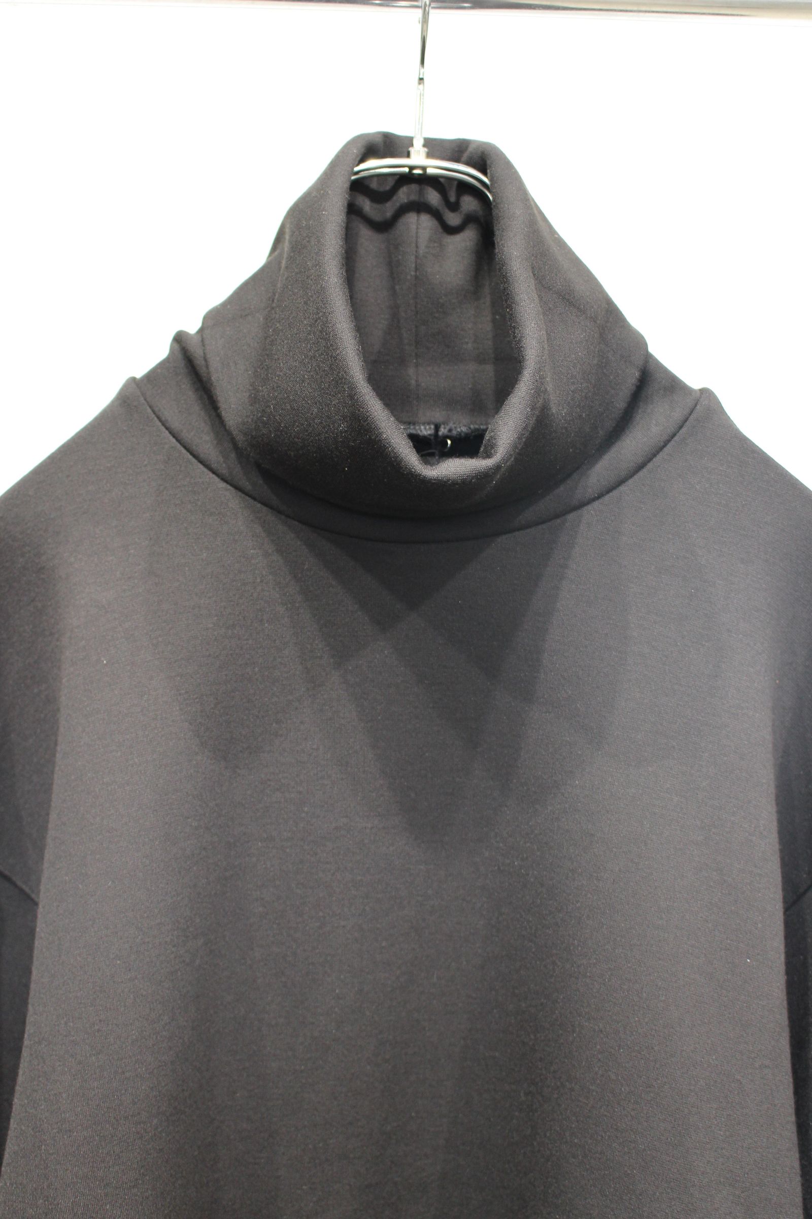 DUAL TOP Turtleneck | BLACK | カットソー