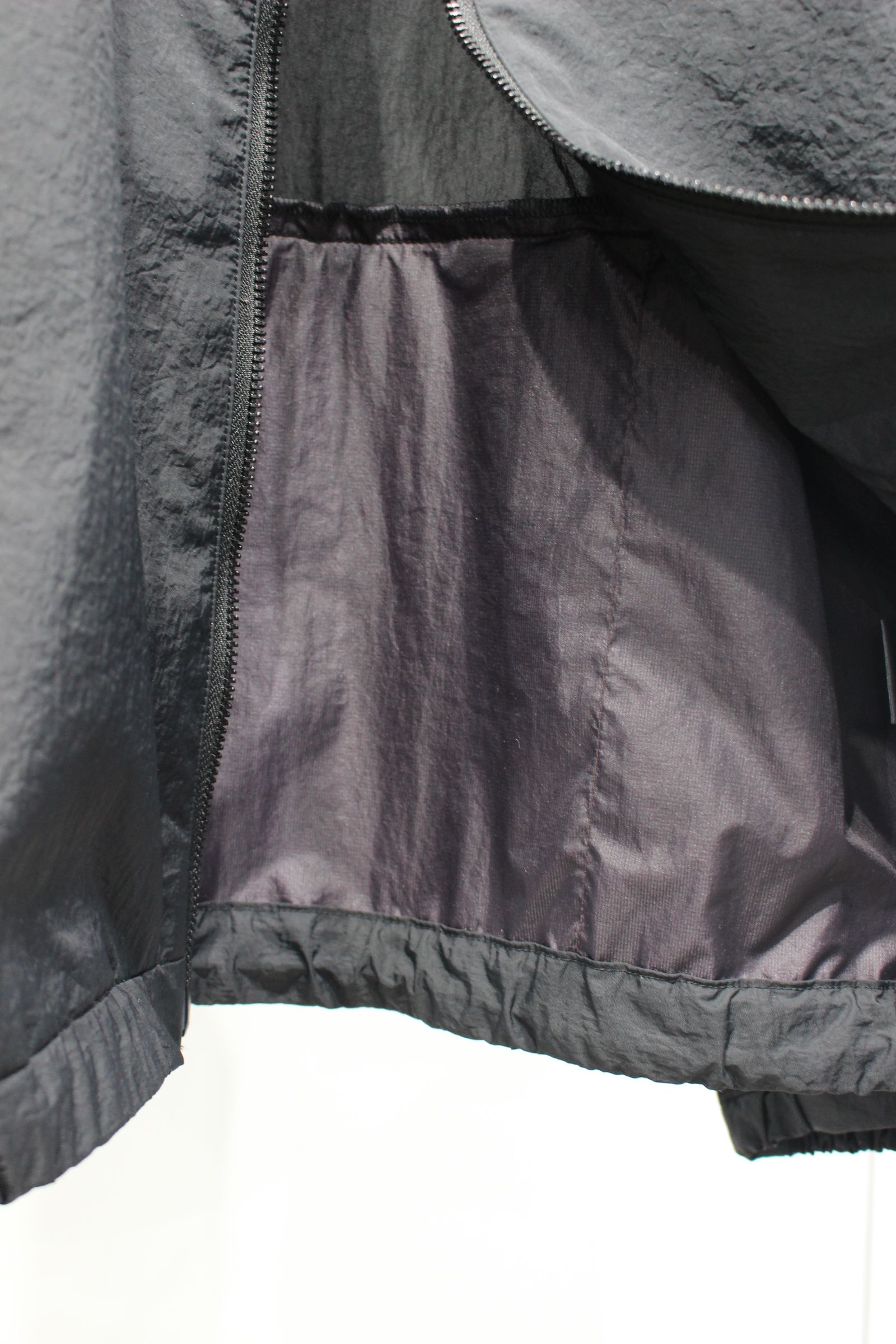 POCKETABLE NYLON BLOUSON | BLACK | ナイロンブルゾン