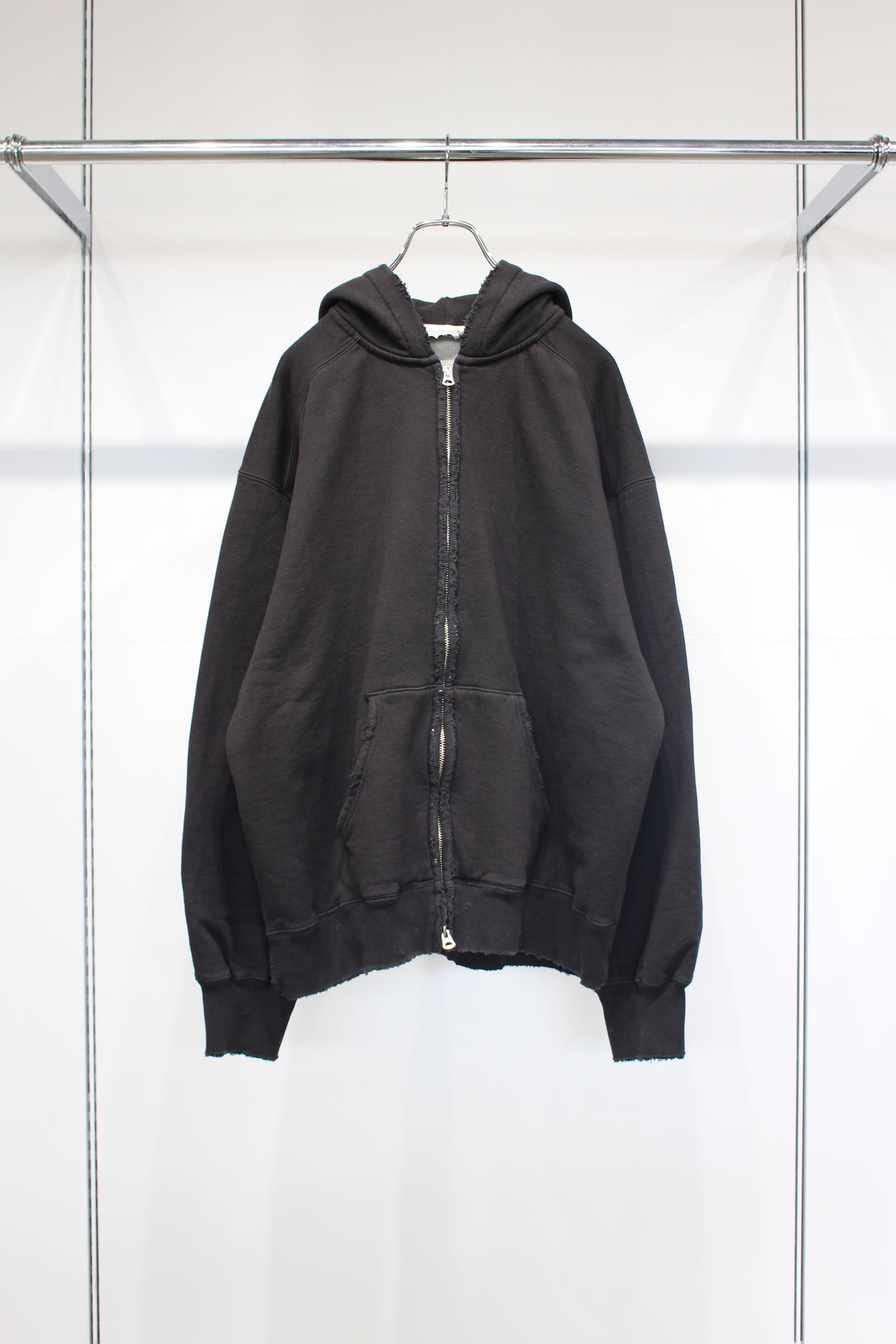 ZIP HOODIE | BLACK | ジップフーディー