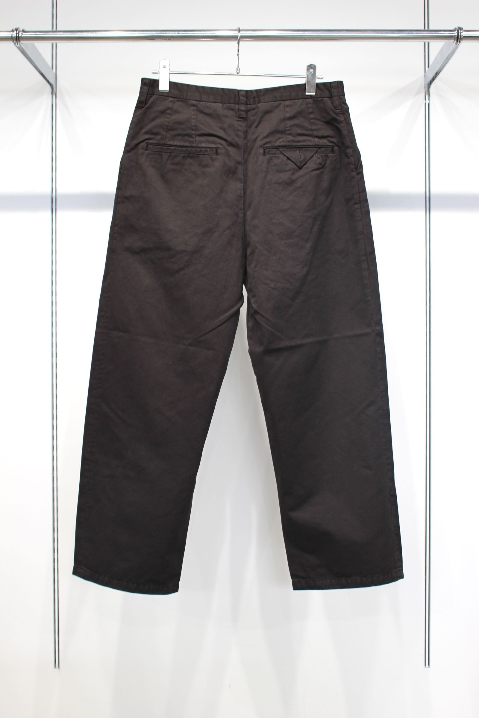 CHINO SLACKS | BLACK | チノスラックス