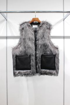 FUR VEST/GRAY