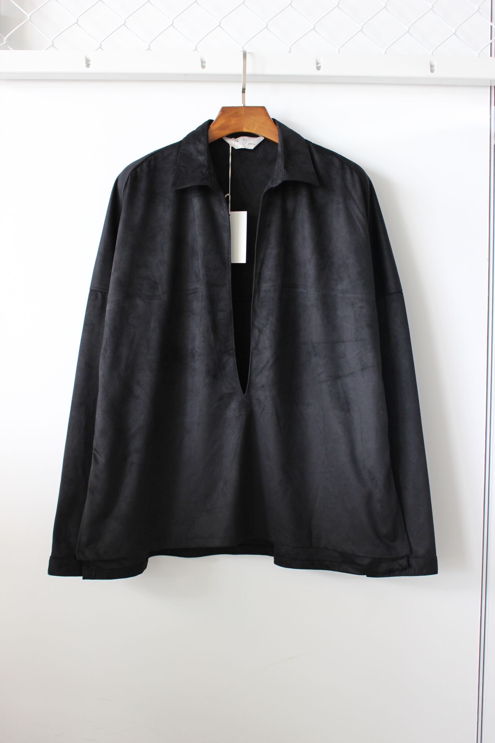 ANCELLM - VEGAN LEATHER SKIPPER SHIRT/BLACK | NapsNote