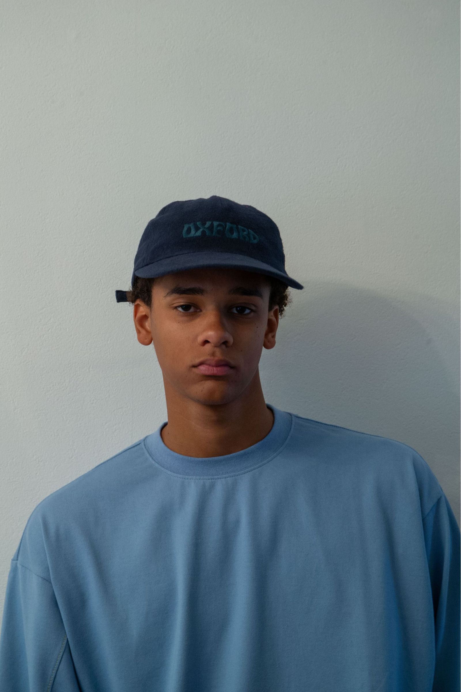ハリマロン　海外　キャップ wonderland - Film cap | NAVY | キャップ | NapsNote