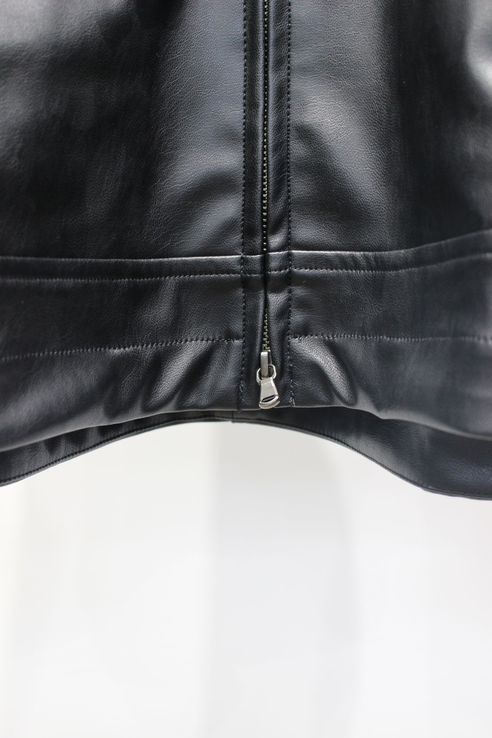 JENS SHORT BLOUSON "vegan leather" | BLACK | ブルゾン