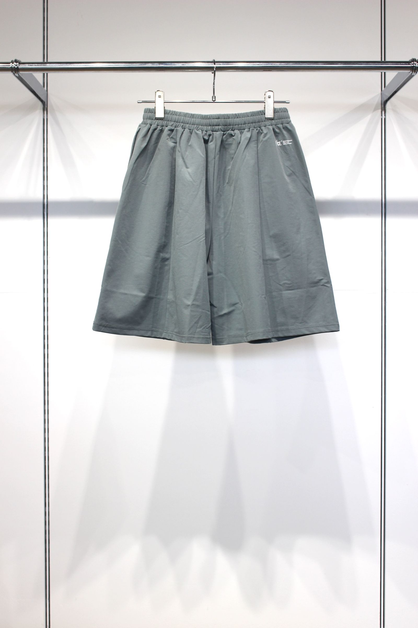 AMPHIBIOUS SHORTS | Blue | リラックスショーツ