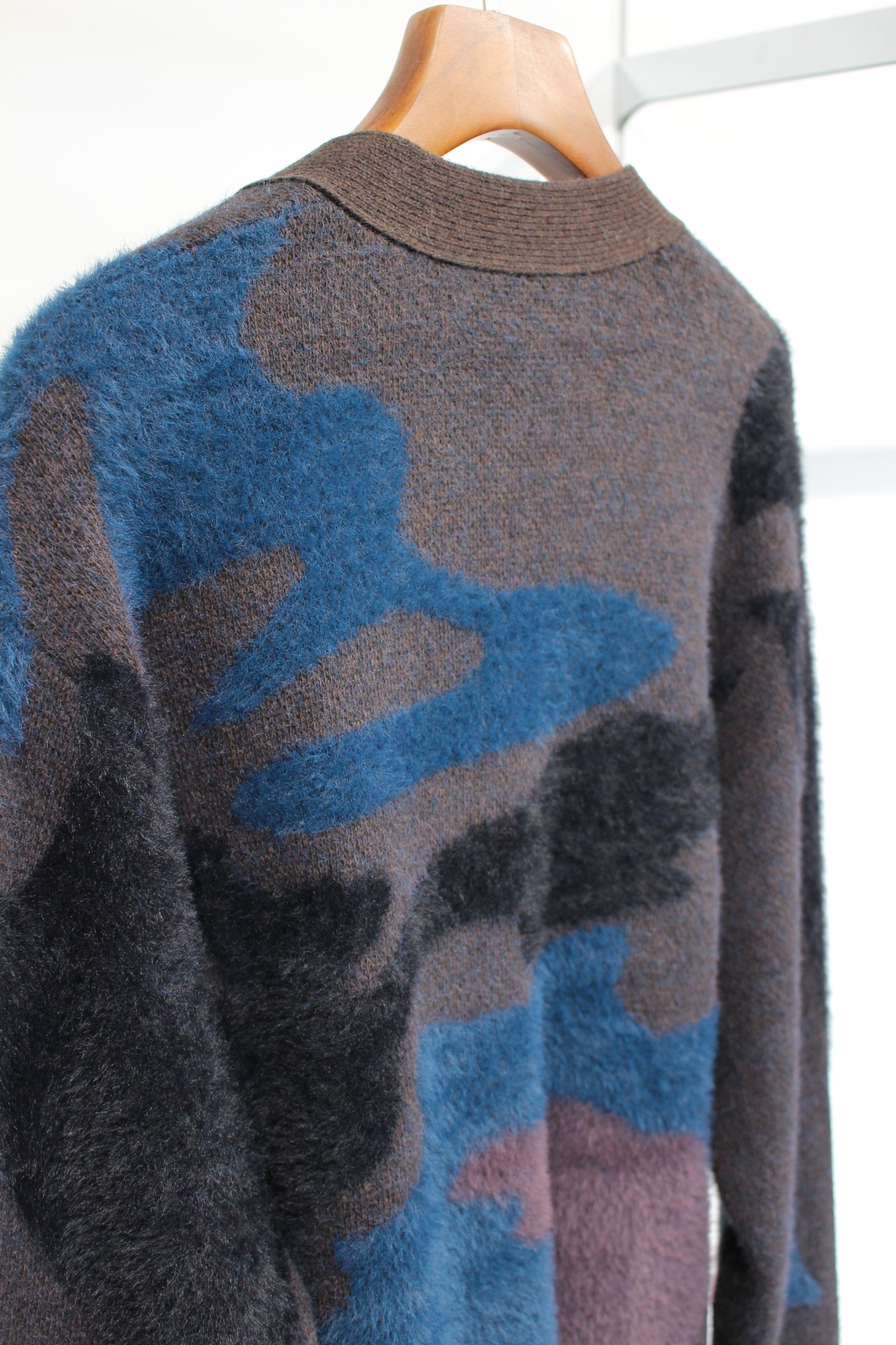 WATER SURFACE PATTERN KNIT CARDIGAN - 12G Double Jacquard -/ニットカーディガン