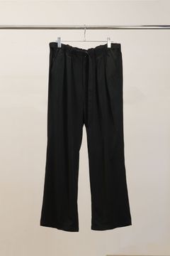 [ラスト1点] VISCOSE BELT-LESS TROUSERS | BLACK | スラックス