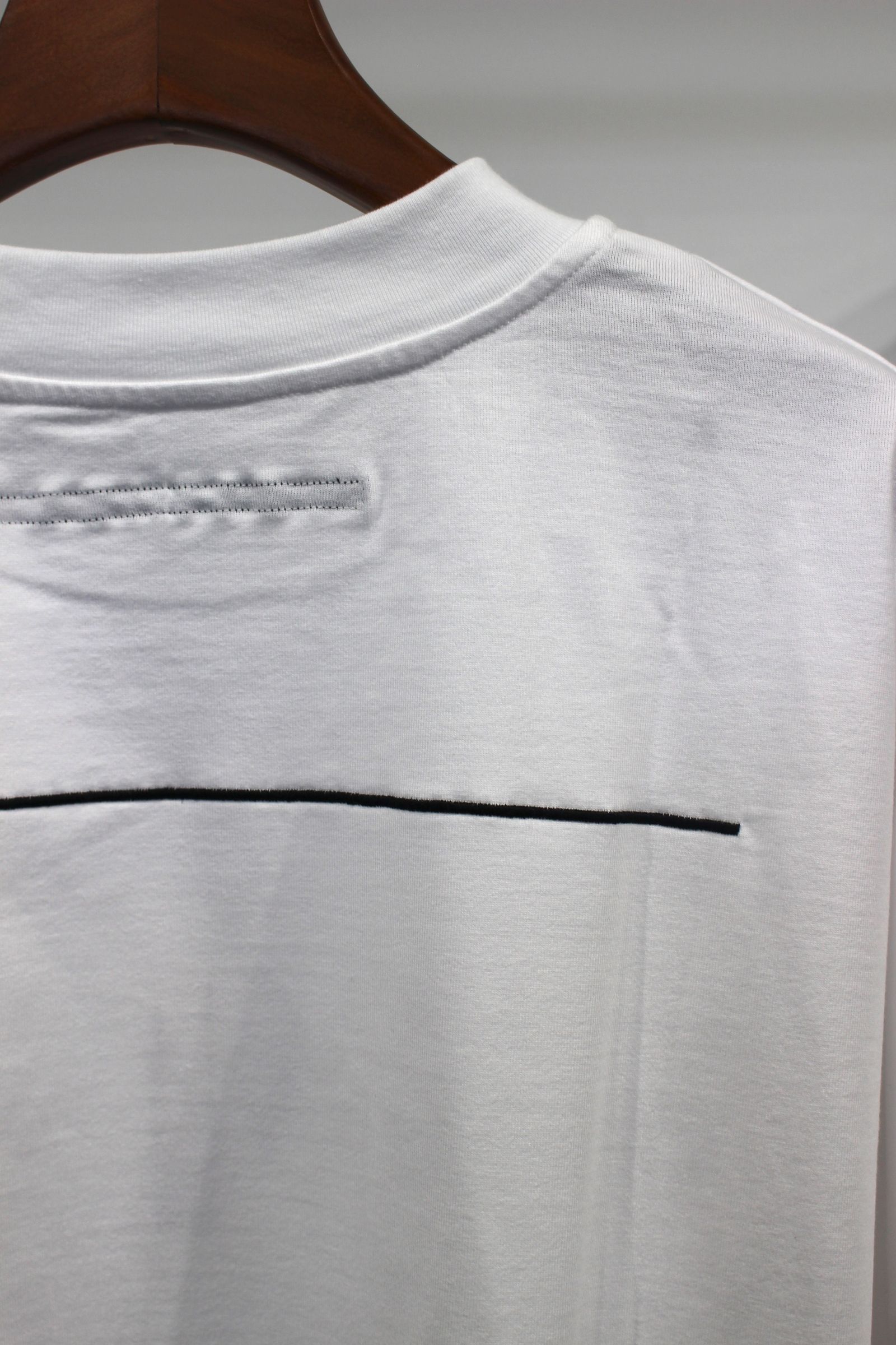 SUAI-SUAI JERSEY LOGO T-SHIRT/ビッグプリントTEE