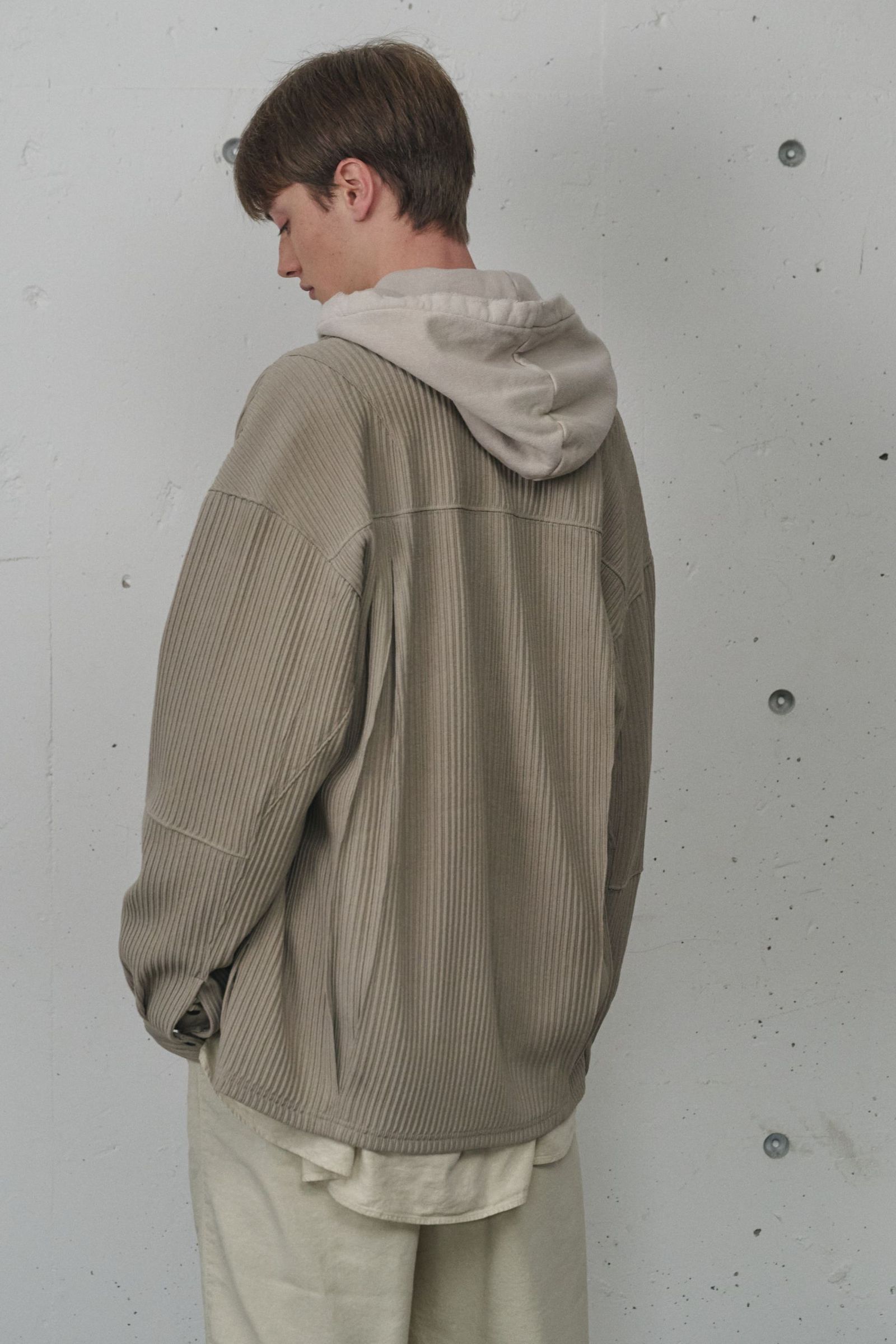 WRINKLED STRIPE SHIRT | GREIGE | シャツジャケット