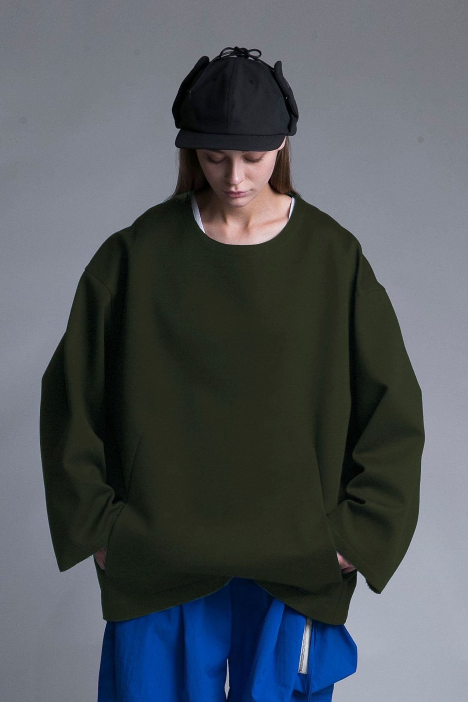 my beautiful landlet - DOUBLE KNIT CREW NECK PULLOVER/OLIVE | NapsNote