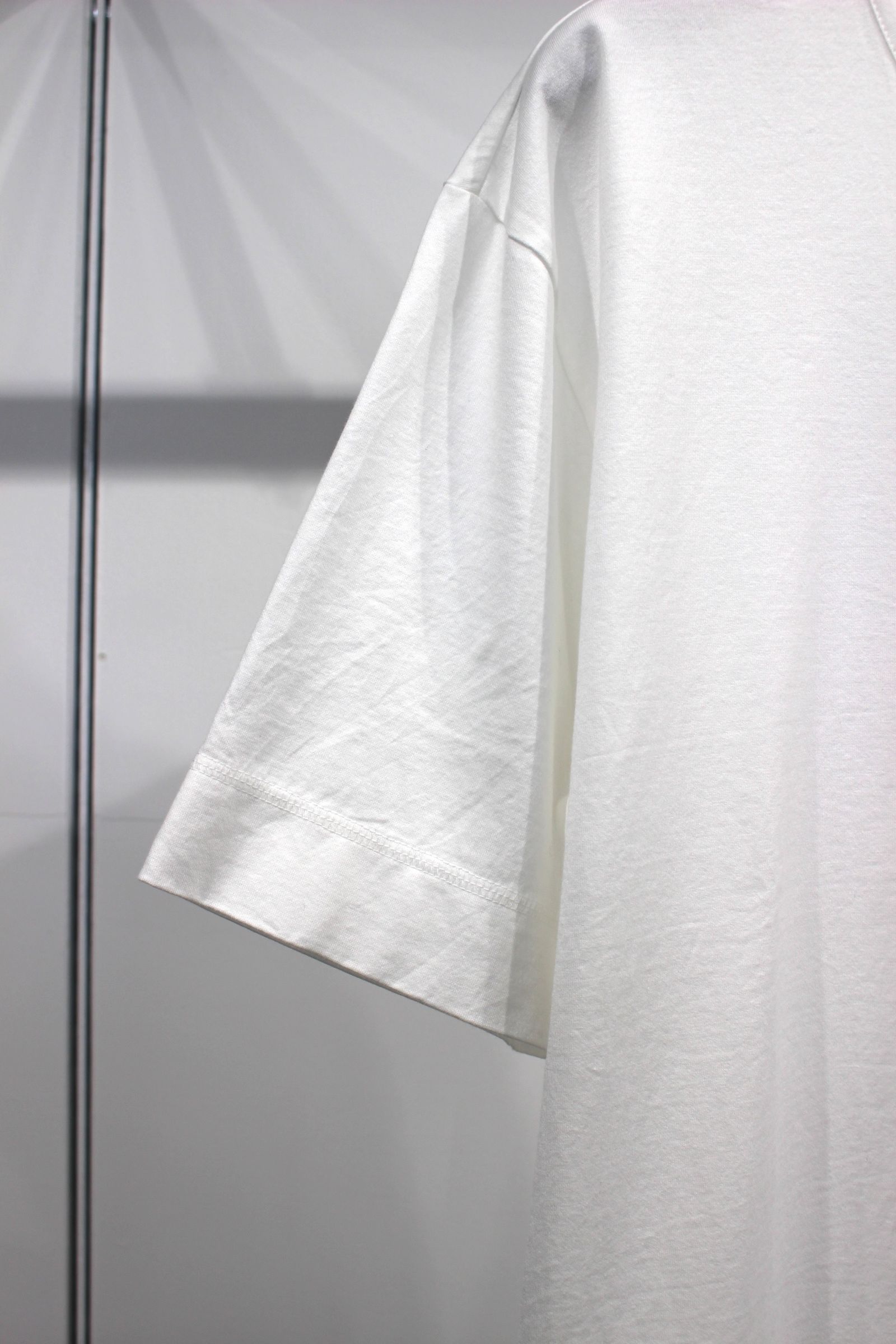 DEVIN S/S CN TEE | WHITE | Tシャツ