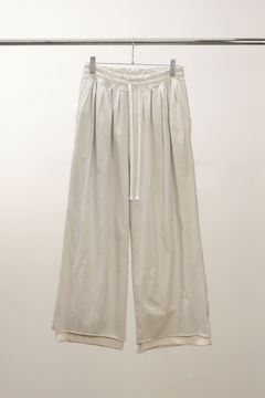 DRAPE WIDE EASY CUT SLACKS | WHITE | スラックス