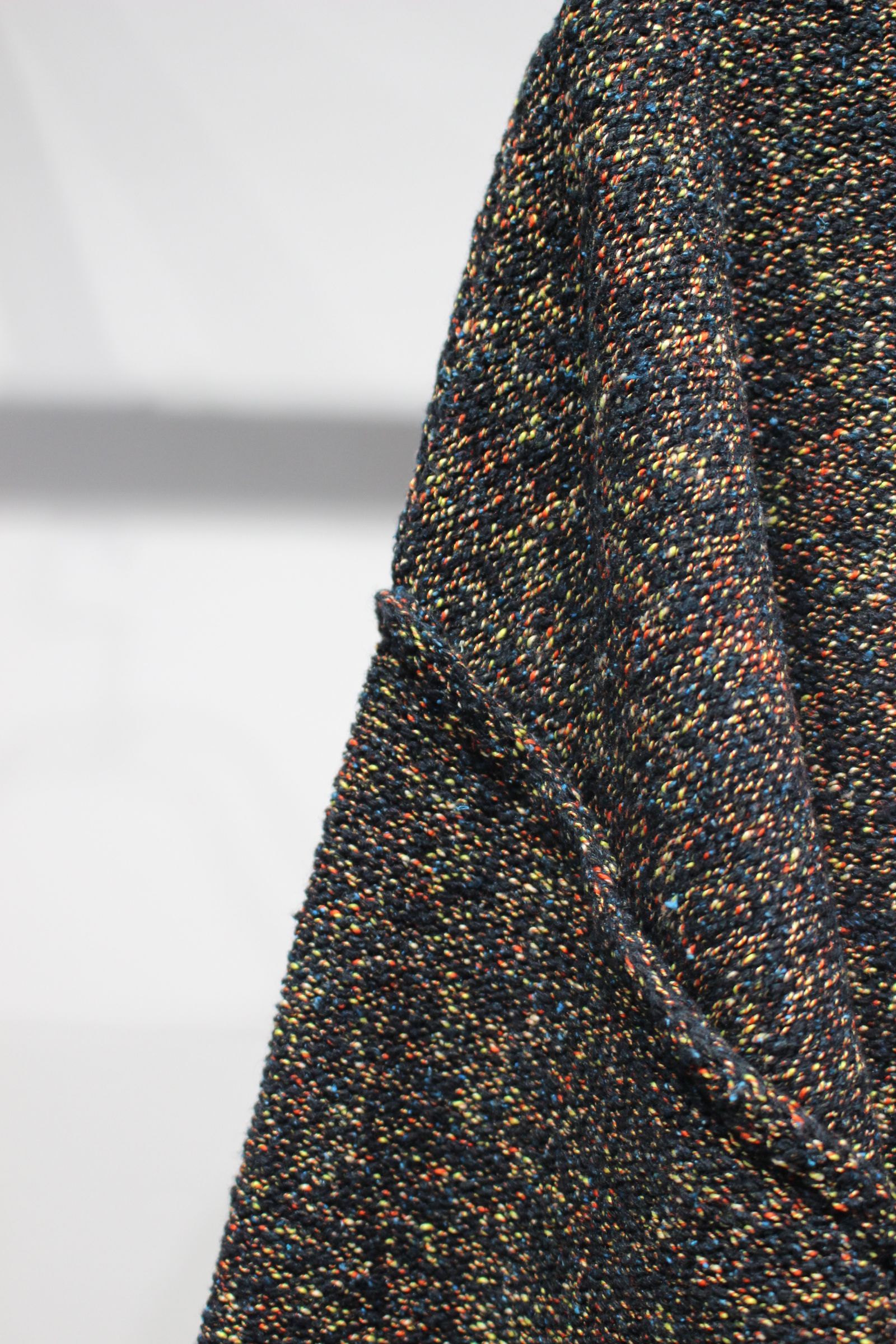 SHIFTED MELANGE KNIT PULLOVER : INSIDE OUT | BLACK | ニット