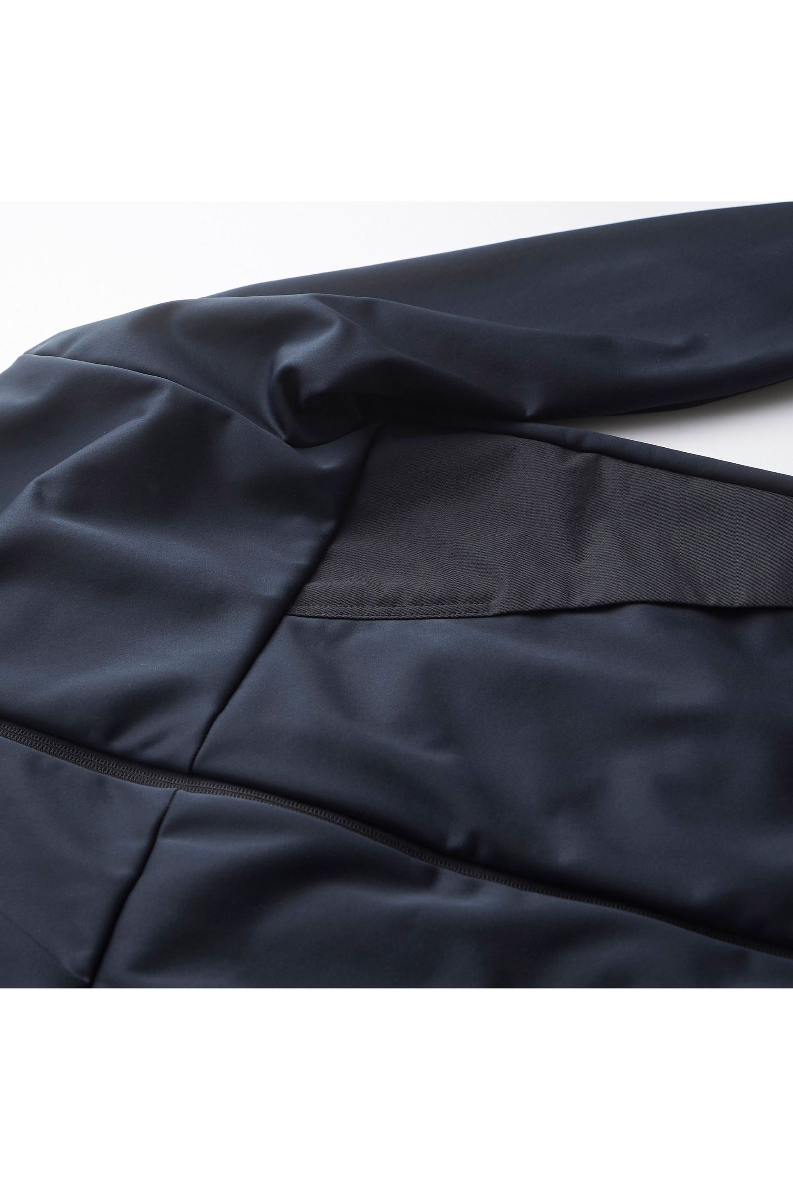 ALL-PURPOSE PARKA “Plain”/ソフトシェルパーカ