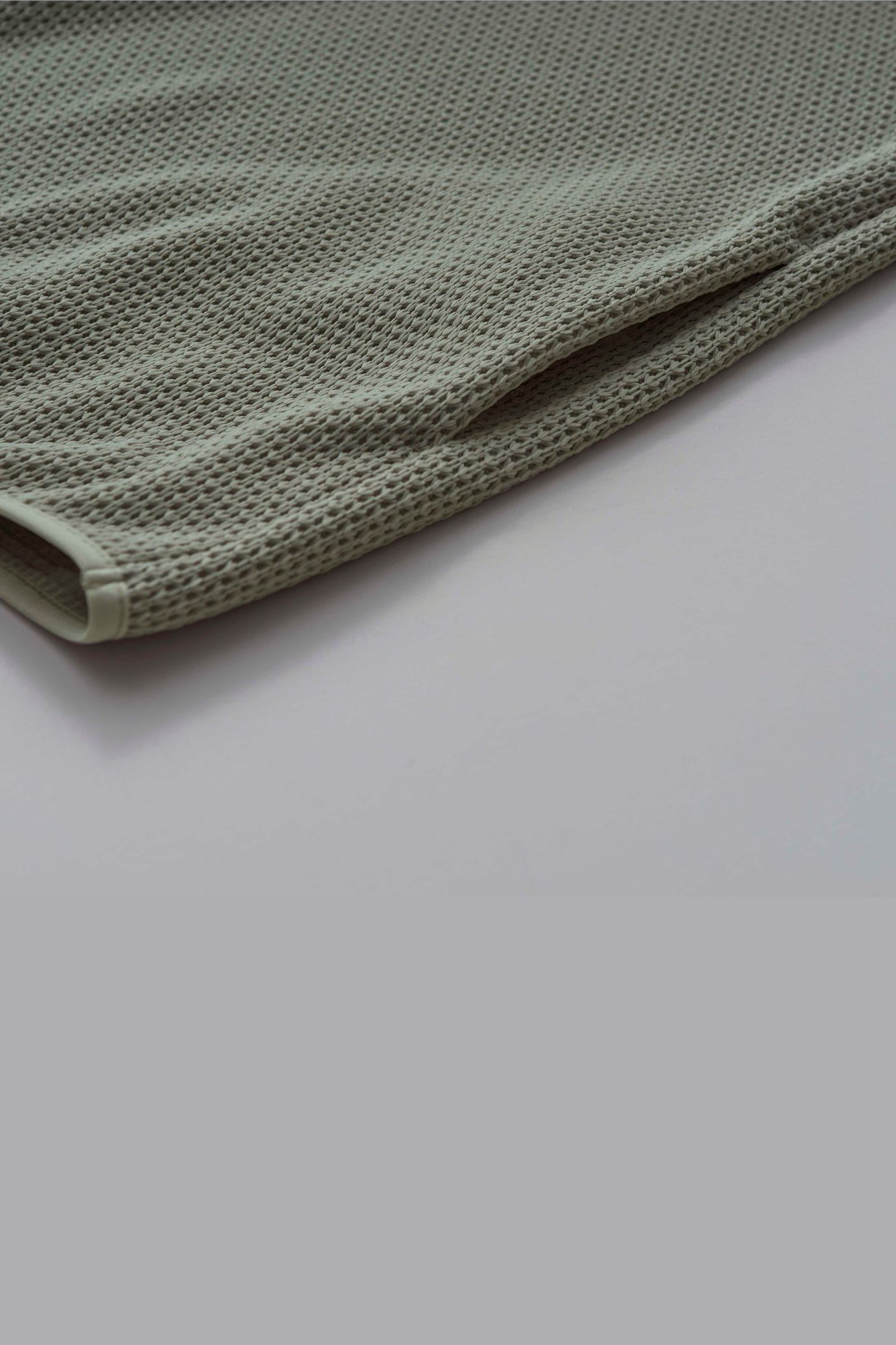 HONEYCOMB KNIT TEE | LIME BEIGE | カットソー