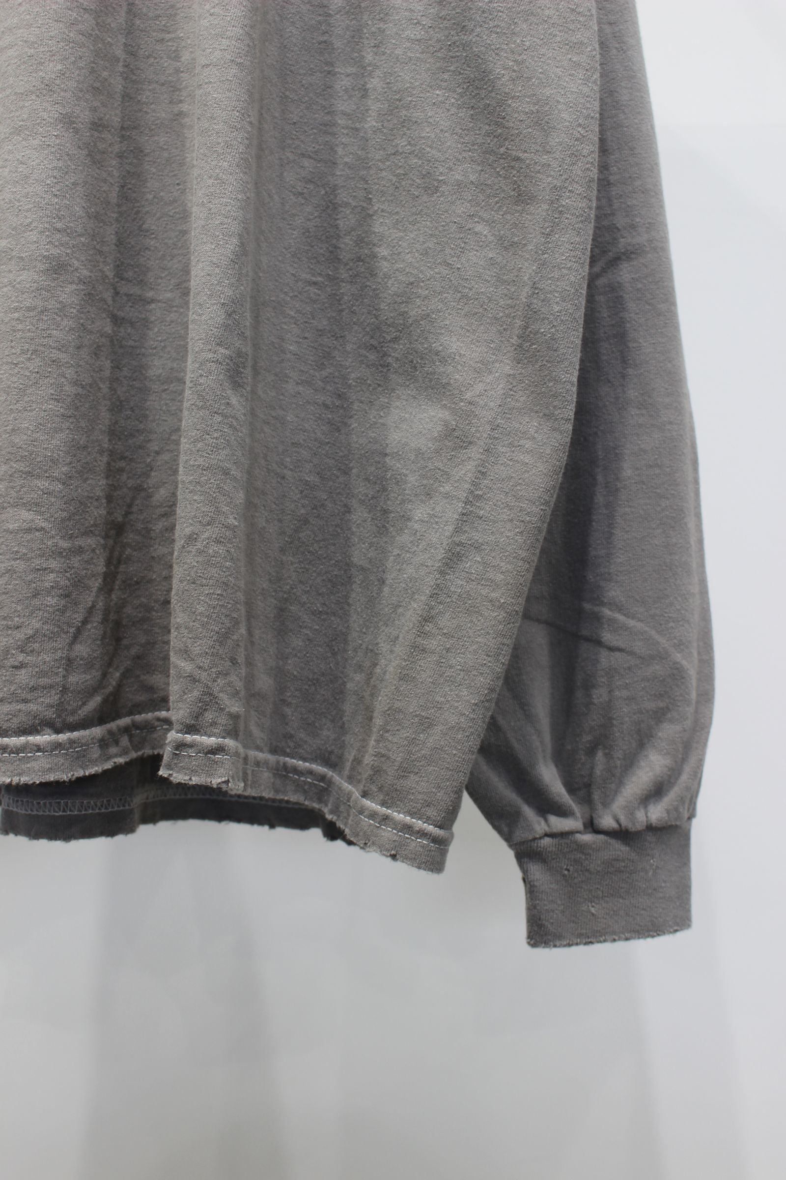 EMBROIDERY DYED LS T-SHIRT 2 | GRAY | カットソー