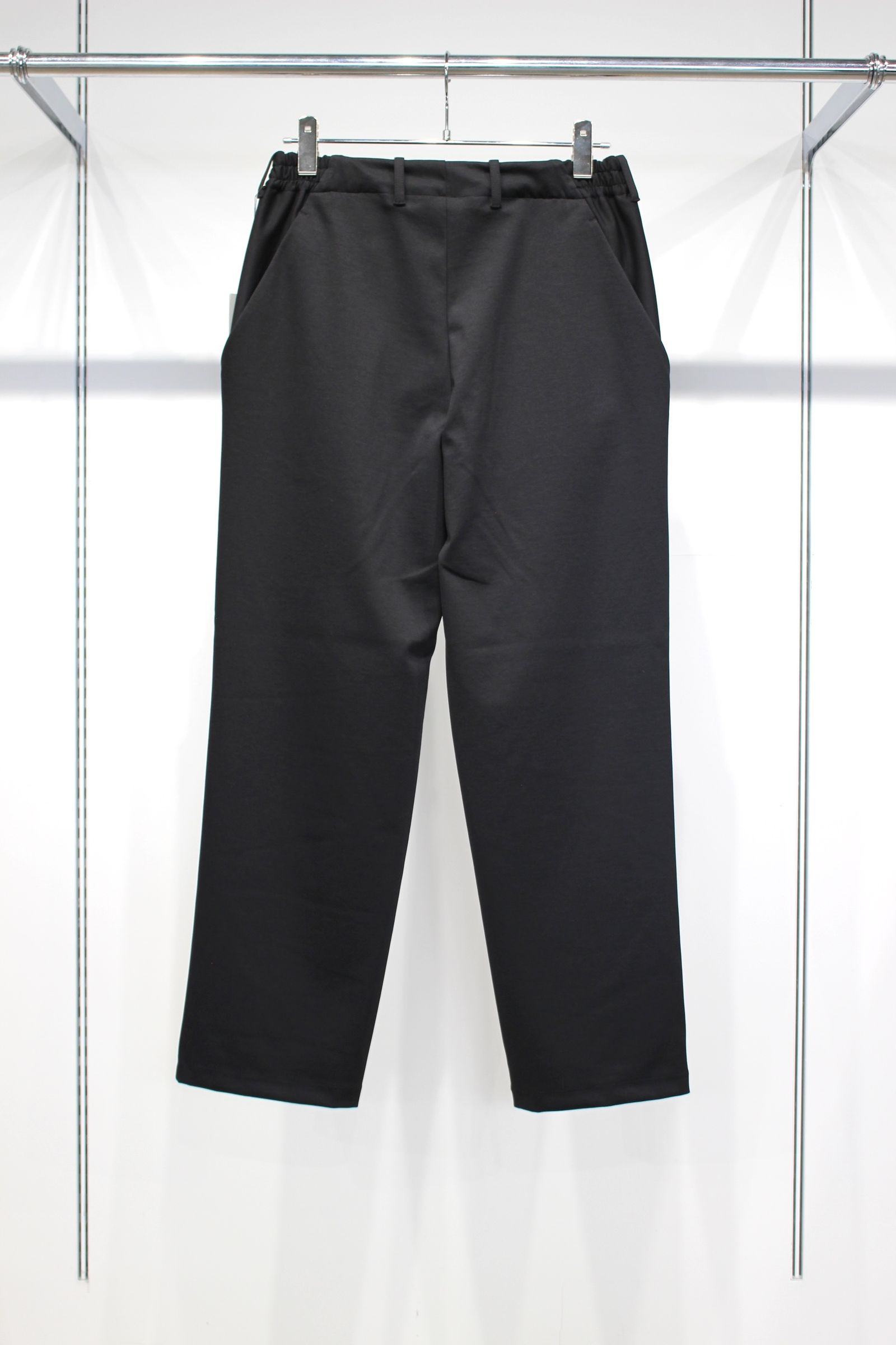 PONTE ROMA MIRROR POCKET PANTS | BLACK | テーパードパンツ