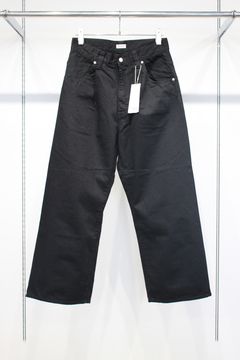 ONE TUCK DENIM PANTS | BLACK | デニム