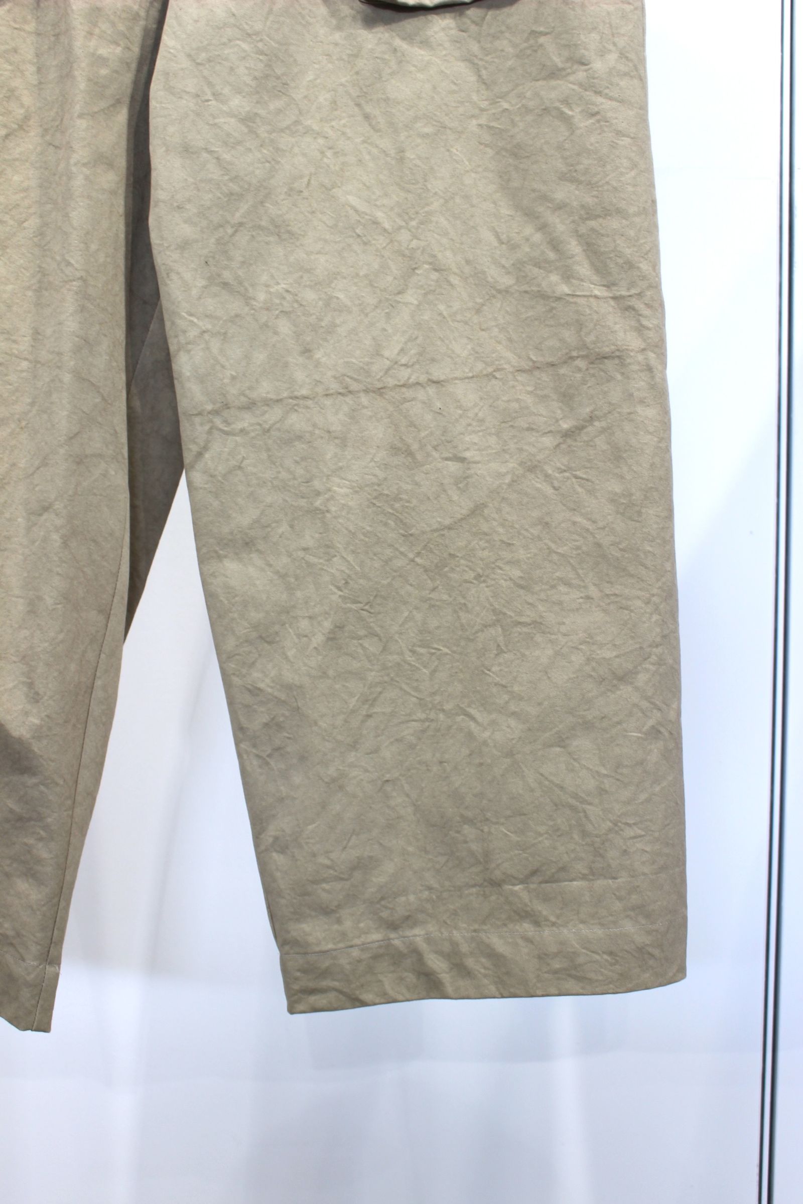 [ラスト1点] SUN DRYING LIGHT HAND TWIL Wide Tapered Easy Pants | BEIGE | ワイドテーパードパンツ
