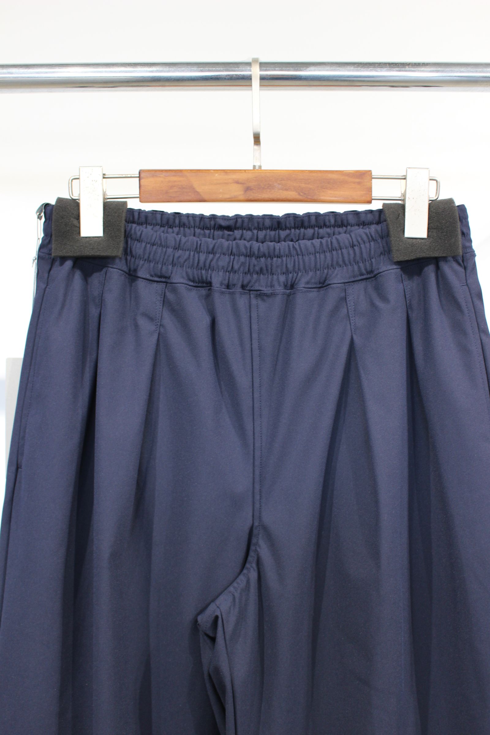 SORONA® TRICOT WIDE PANTS -solid- | NAVY | パンツ