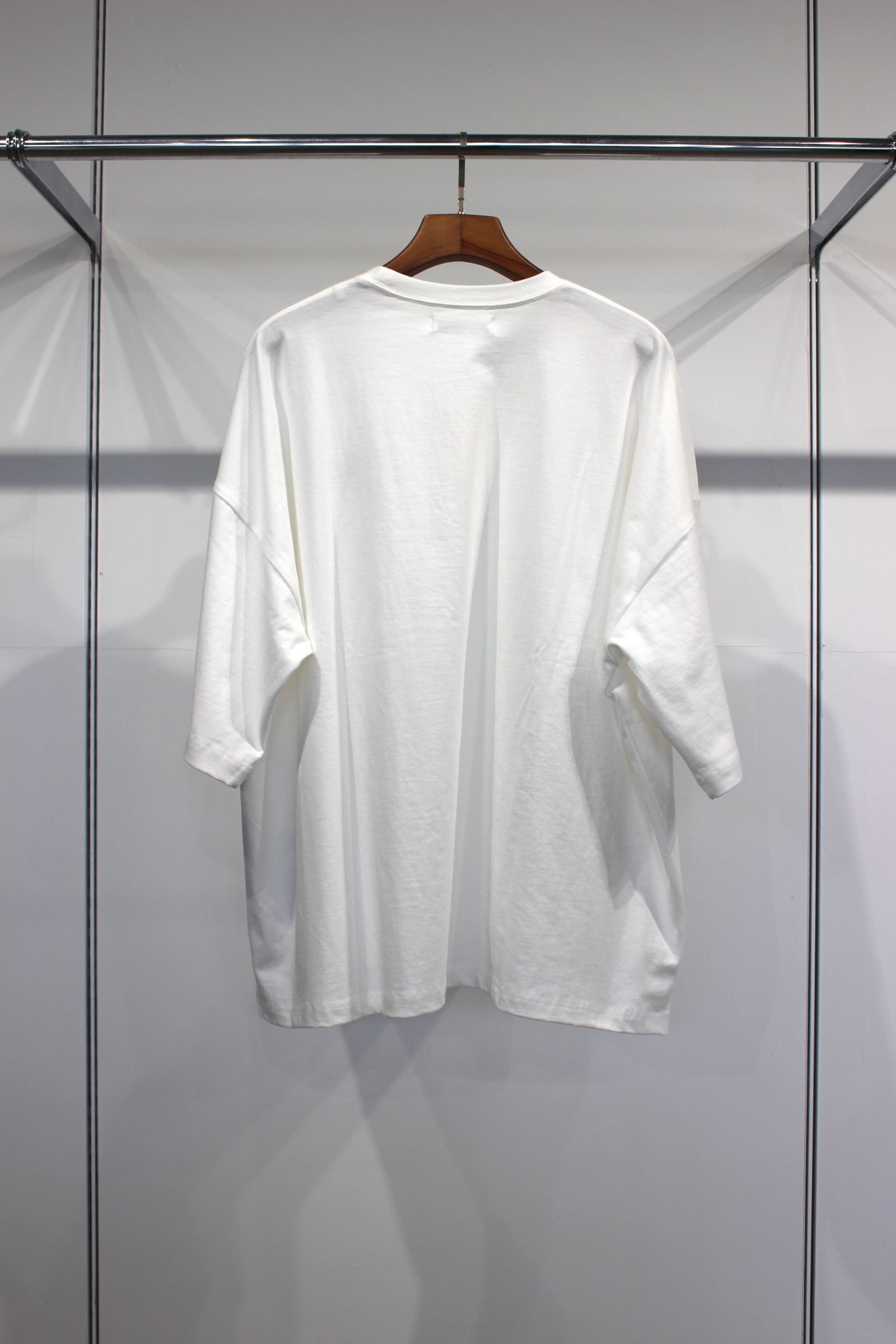 JE EMBROIDERY TEE | WHITE | Tシャツ
