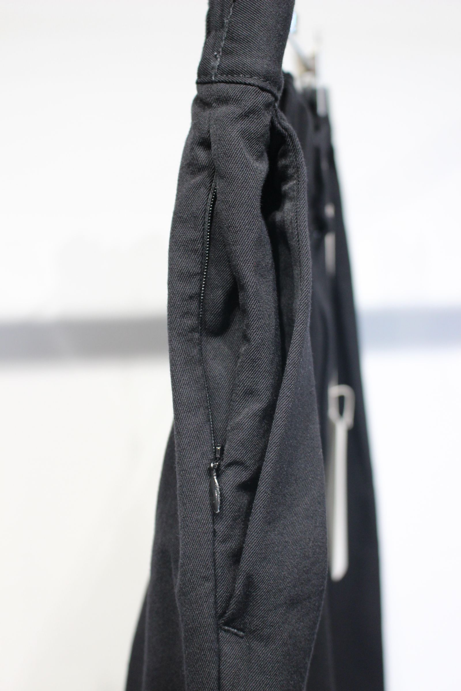 W/C AGING SLACKS | BLACK | スラックス