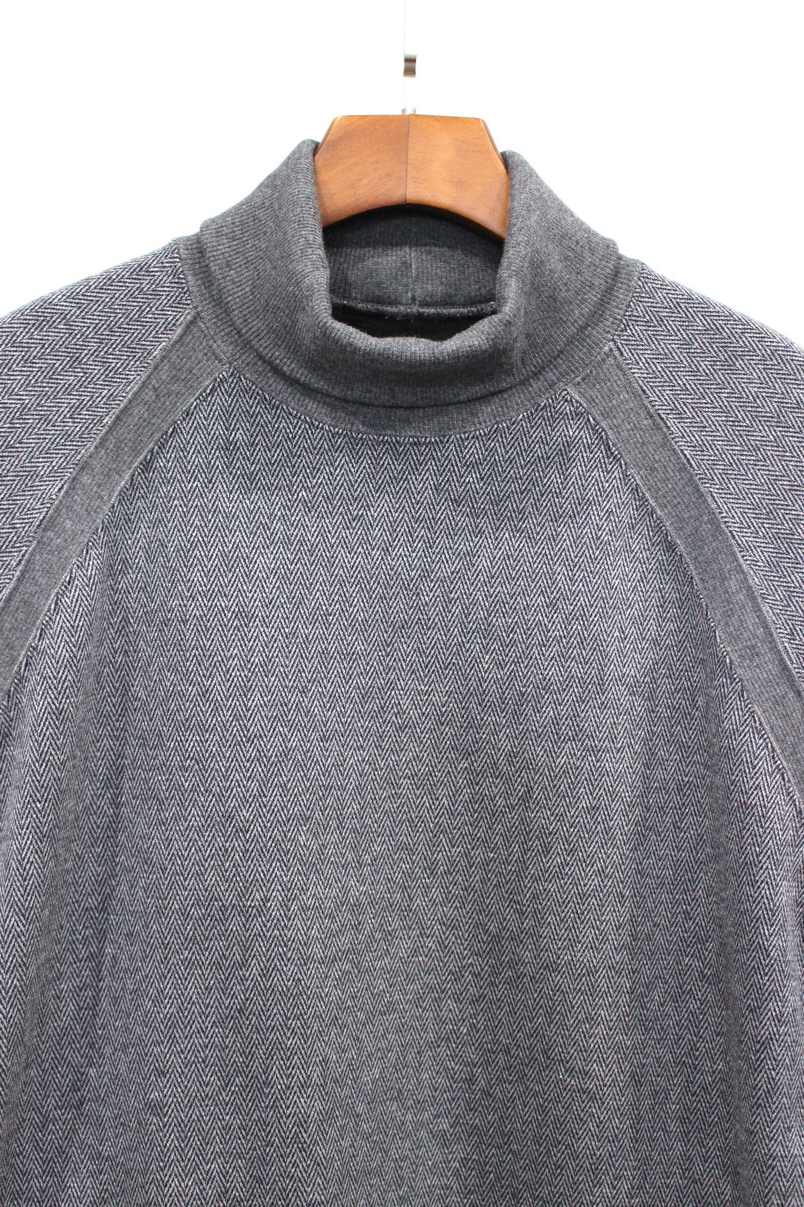 BLANKET TURTLE-NECK P/O/CHARCOAL.H