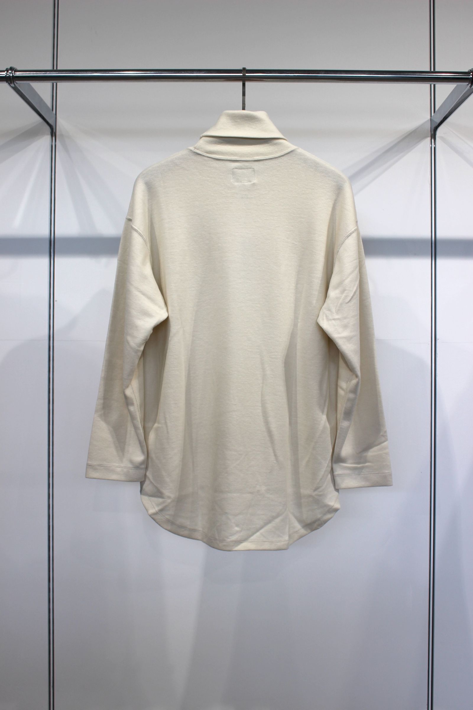 PREMIEREWARM L/S TEE (turtle-neck) | IVORY | カットソー