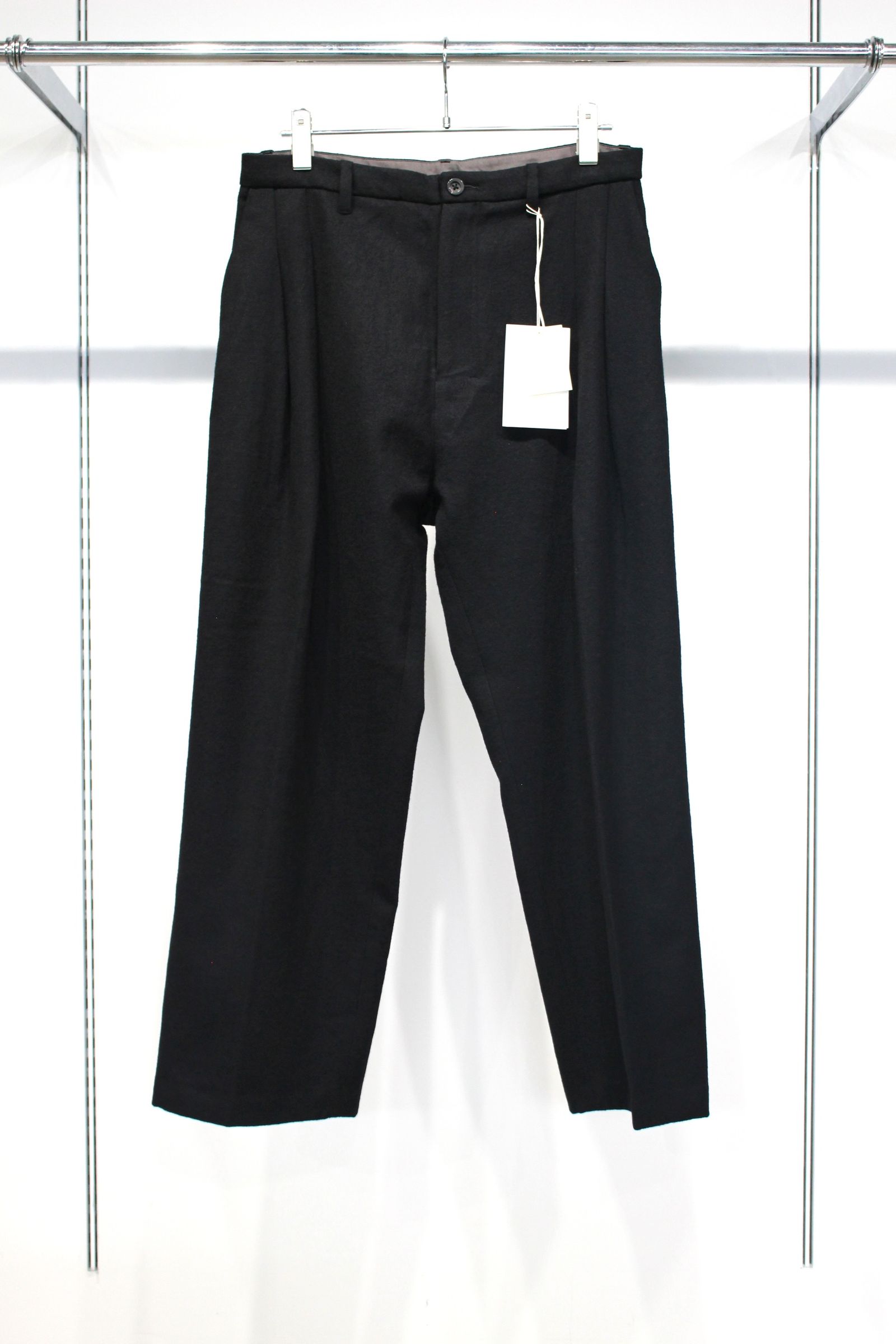 DOUBLE TAILORED JACKET | WOOL SLACKS | BLACK | セットアップ