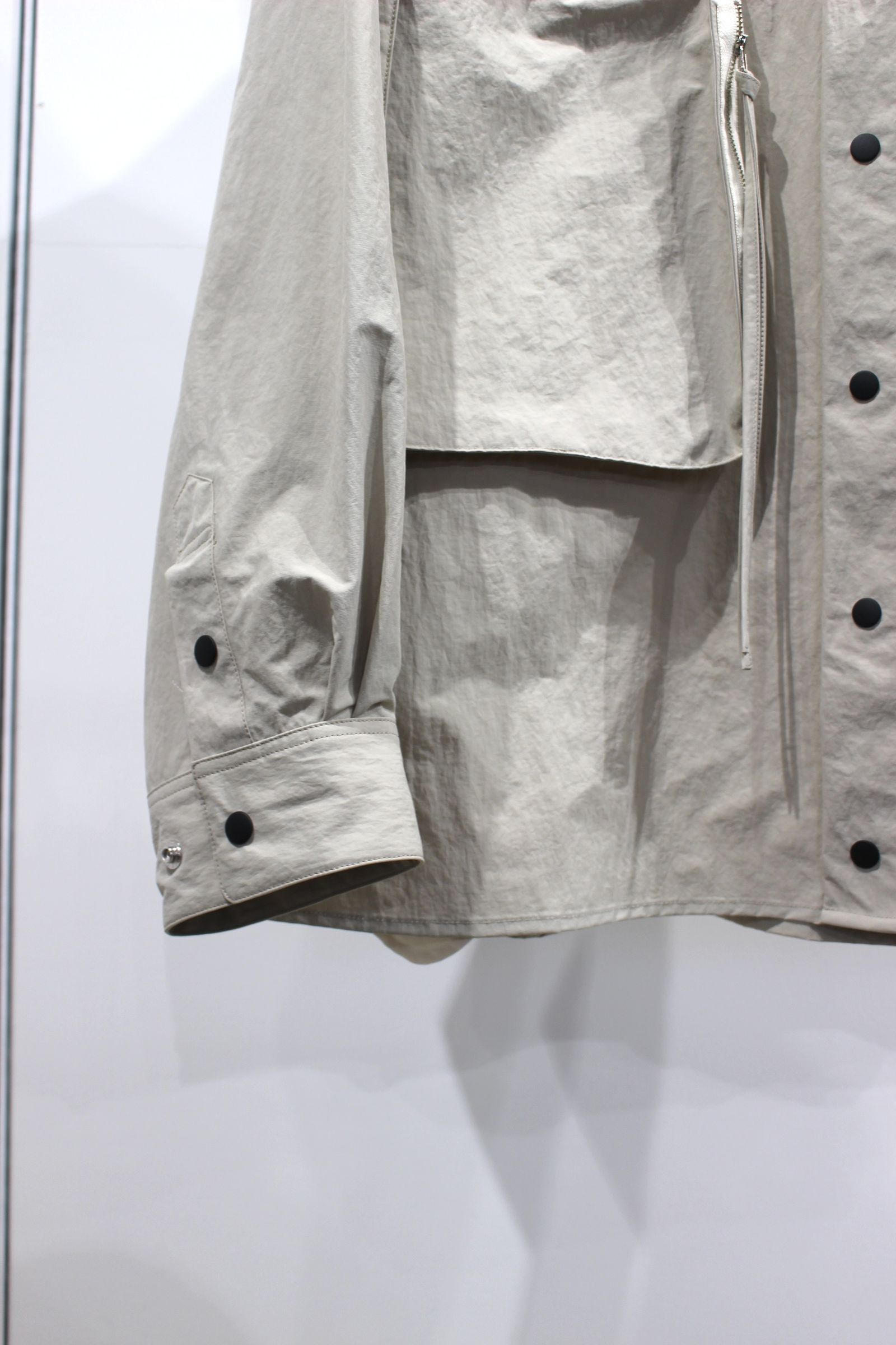 NYLON TAFFETA BIG RAGLAN SHIRT | LIGHT GRAY | シャツ