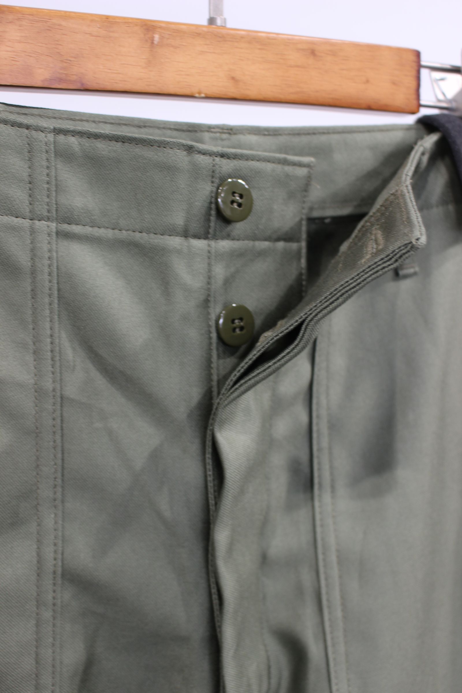 GIZA BACK SATIN BAKER PANTS/OLIVE