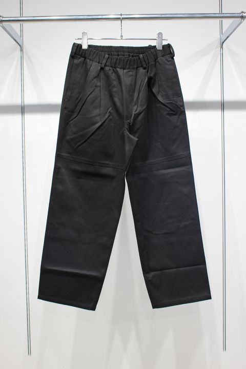 FULLER CHINO CROSS BOLD FIT PANTS | BLACK | ワイドパンツ