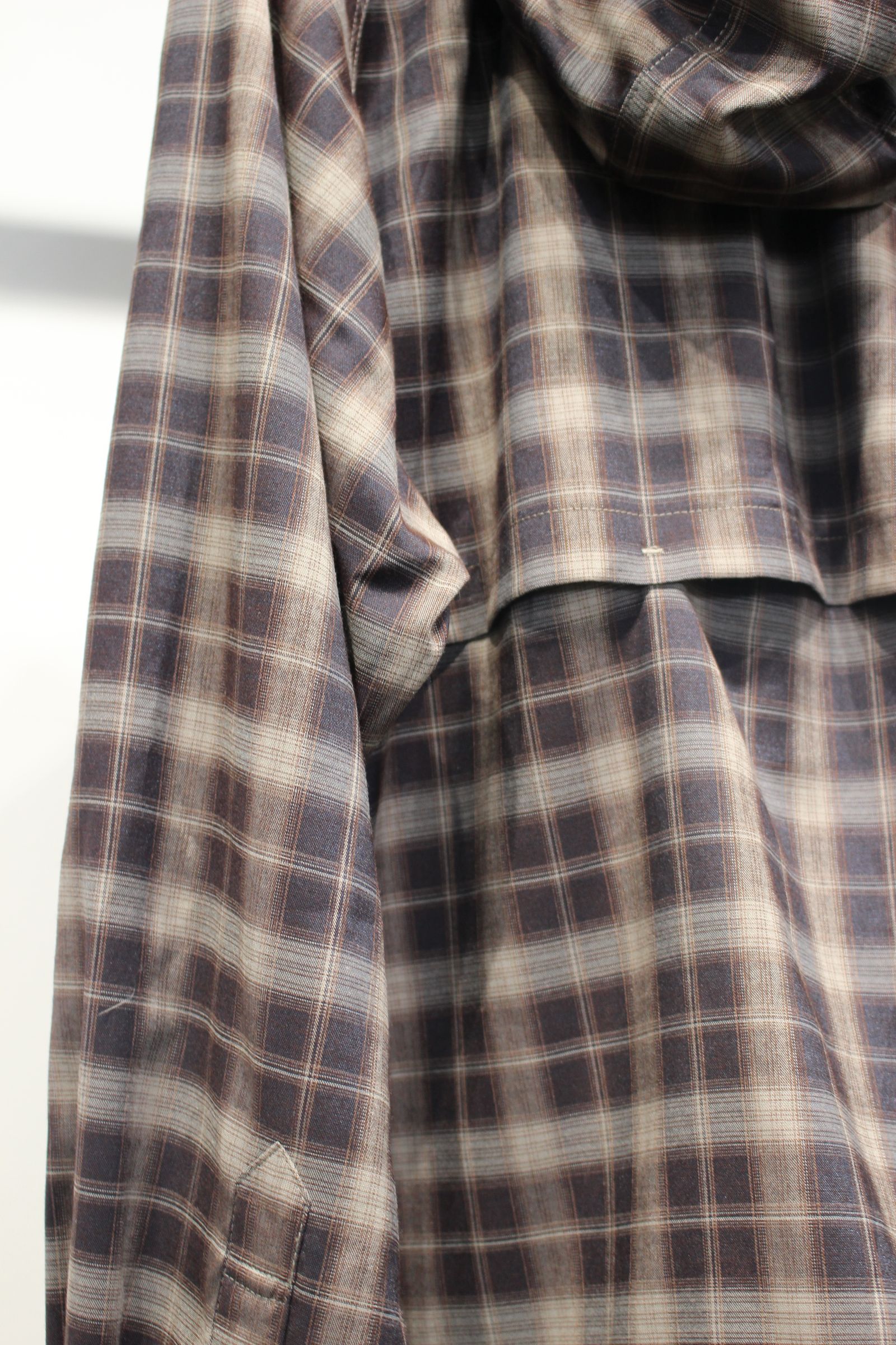 Tech Check Hooded Ventilation Shirt | NAVY | フードシャツ