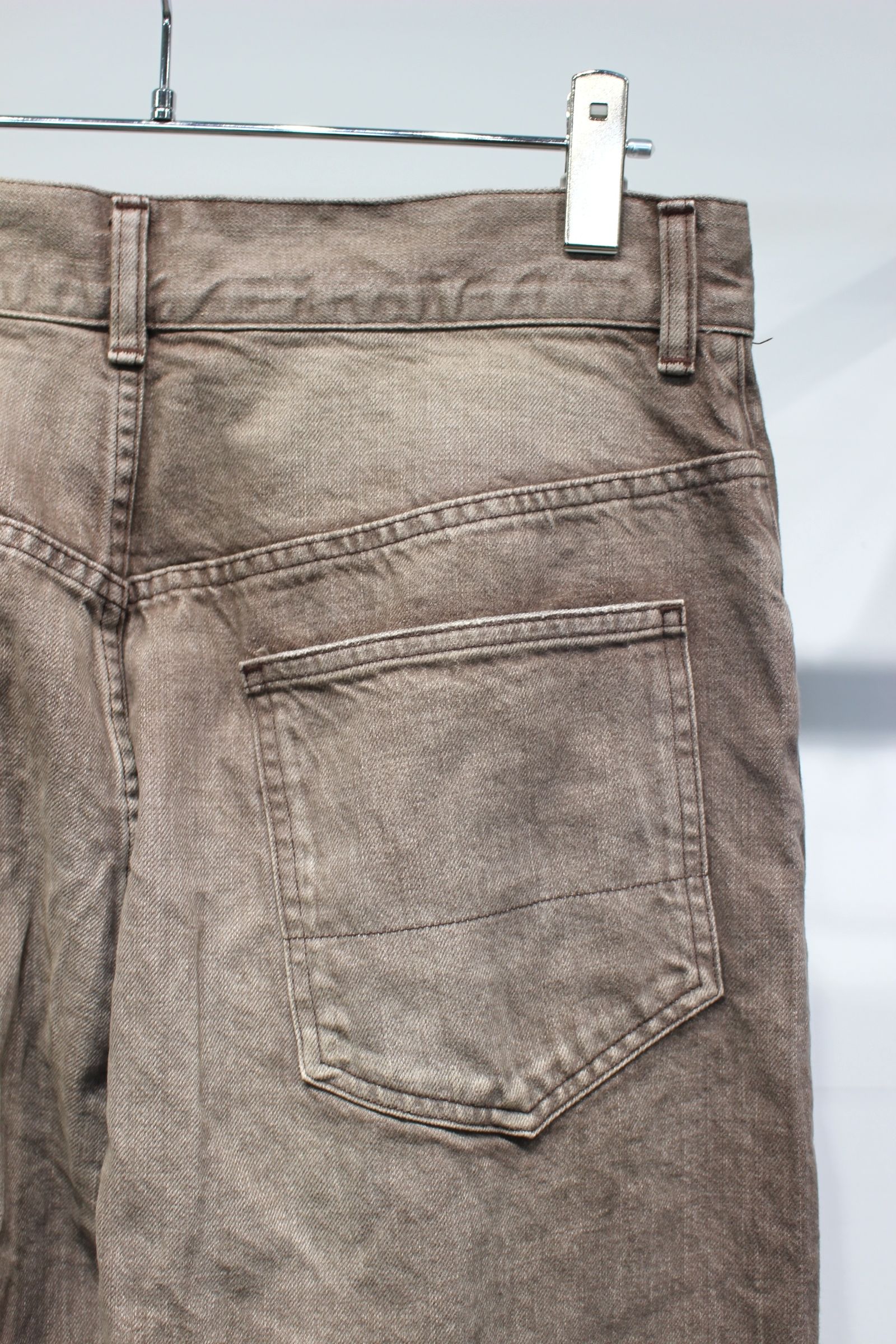 #02 AGING01 | BROWN | デニムパンツ