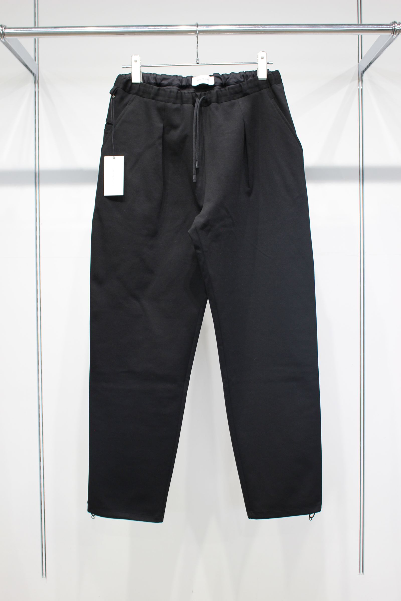 RILEY EZ TP TROUSERS | BLACK | デュアルジャージ