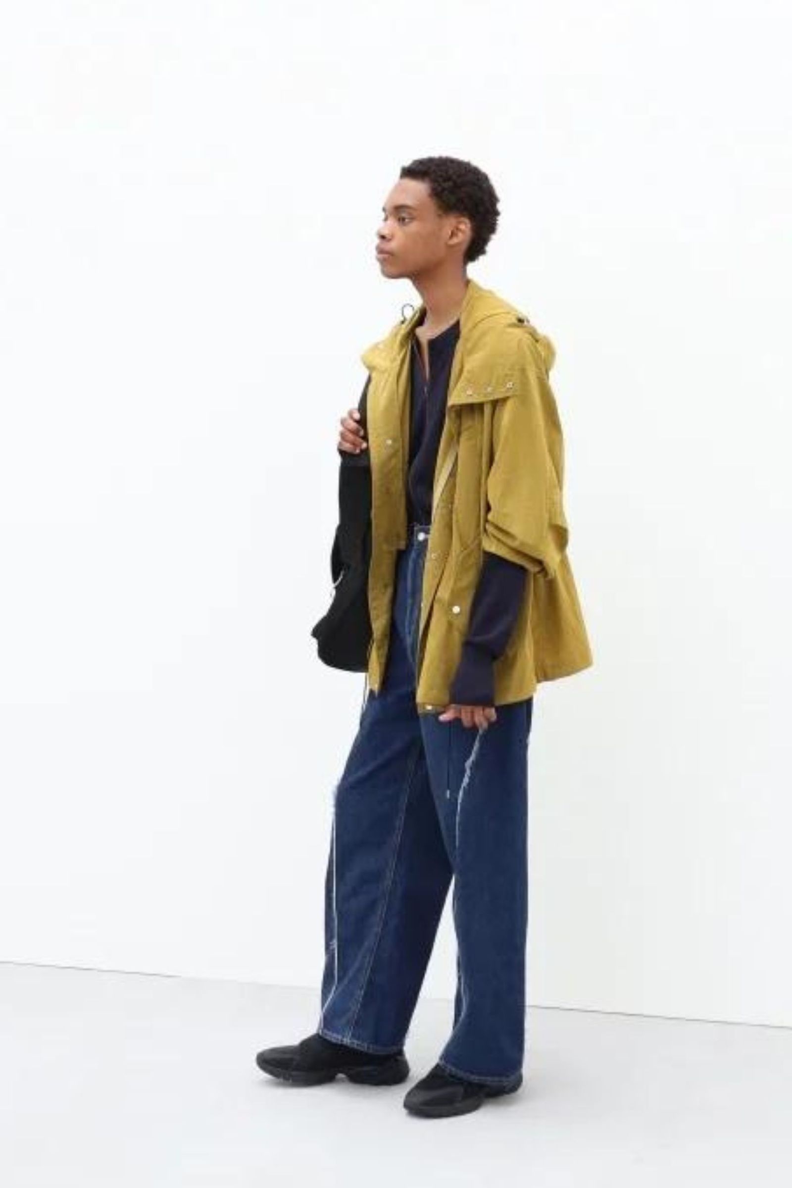 USED LOOSE FIT JEANS | INDIGO | デニム