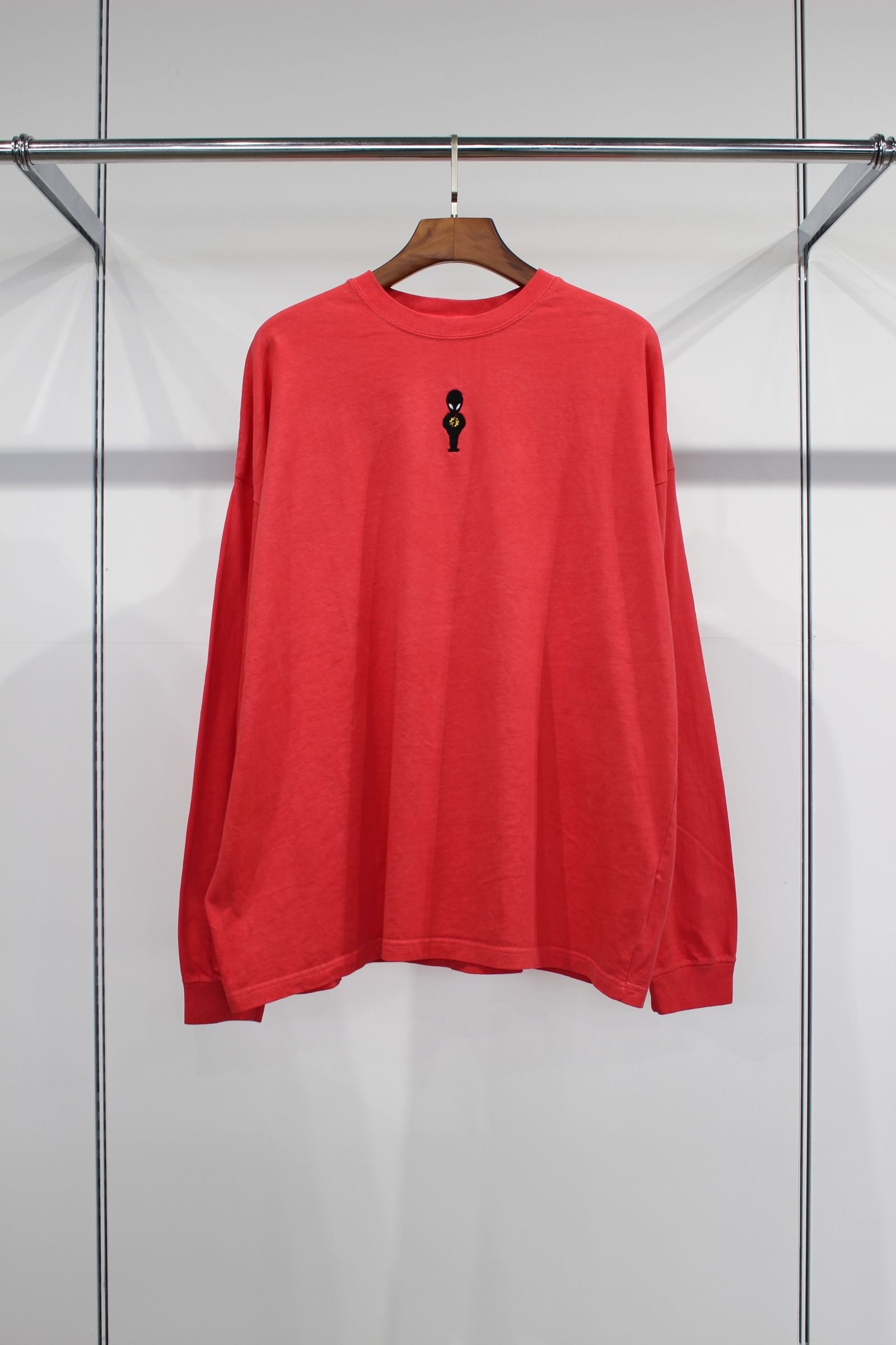 ALIEN PIGMENT OVER SIZE L/S | RED | カットソー