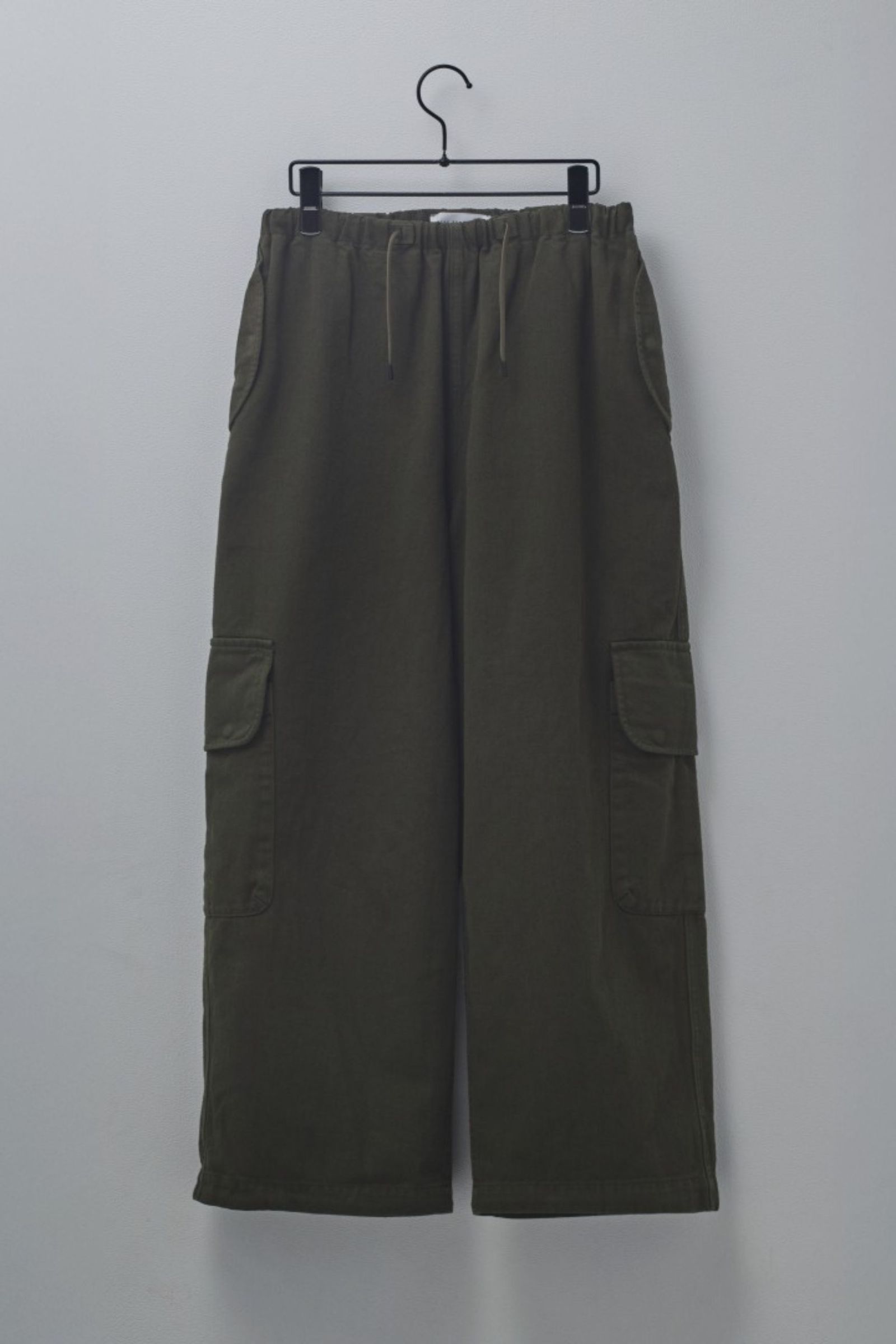 RILEY CARGO TROUSERS | OLIVE | カーゴパンツ