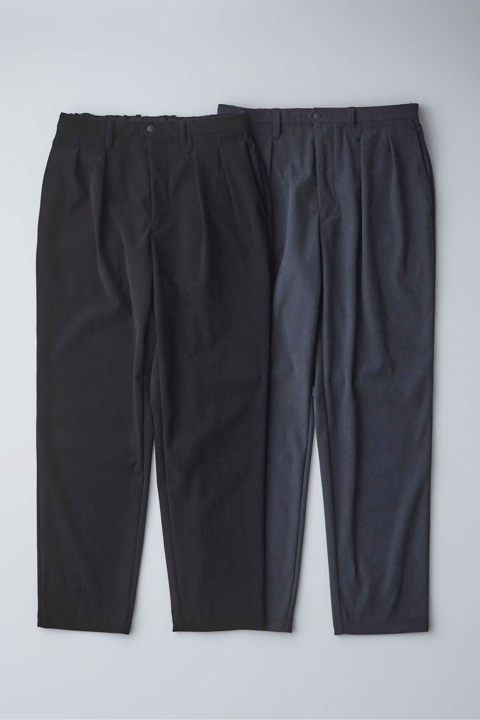 TRICOT CORDUROY TAPERED PANTS/BLACK
