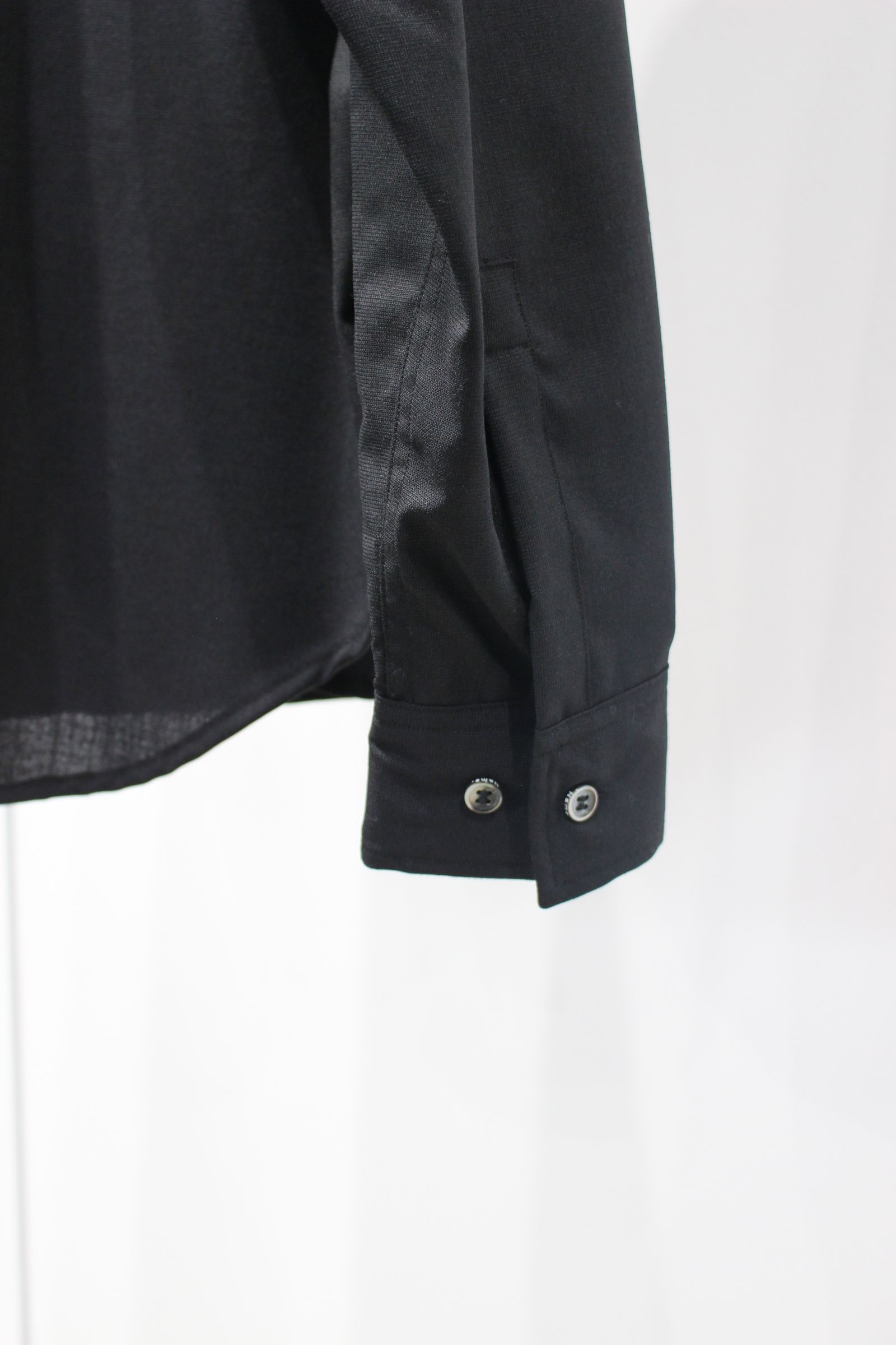 WOOL CALM SKIN WIDE SHIRT : CUT-OFF | BLACK | シャツ