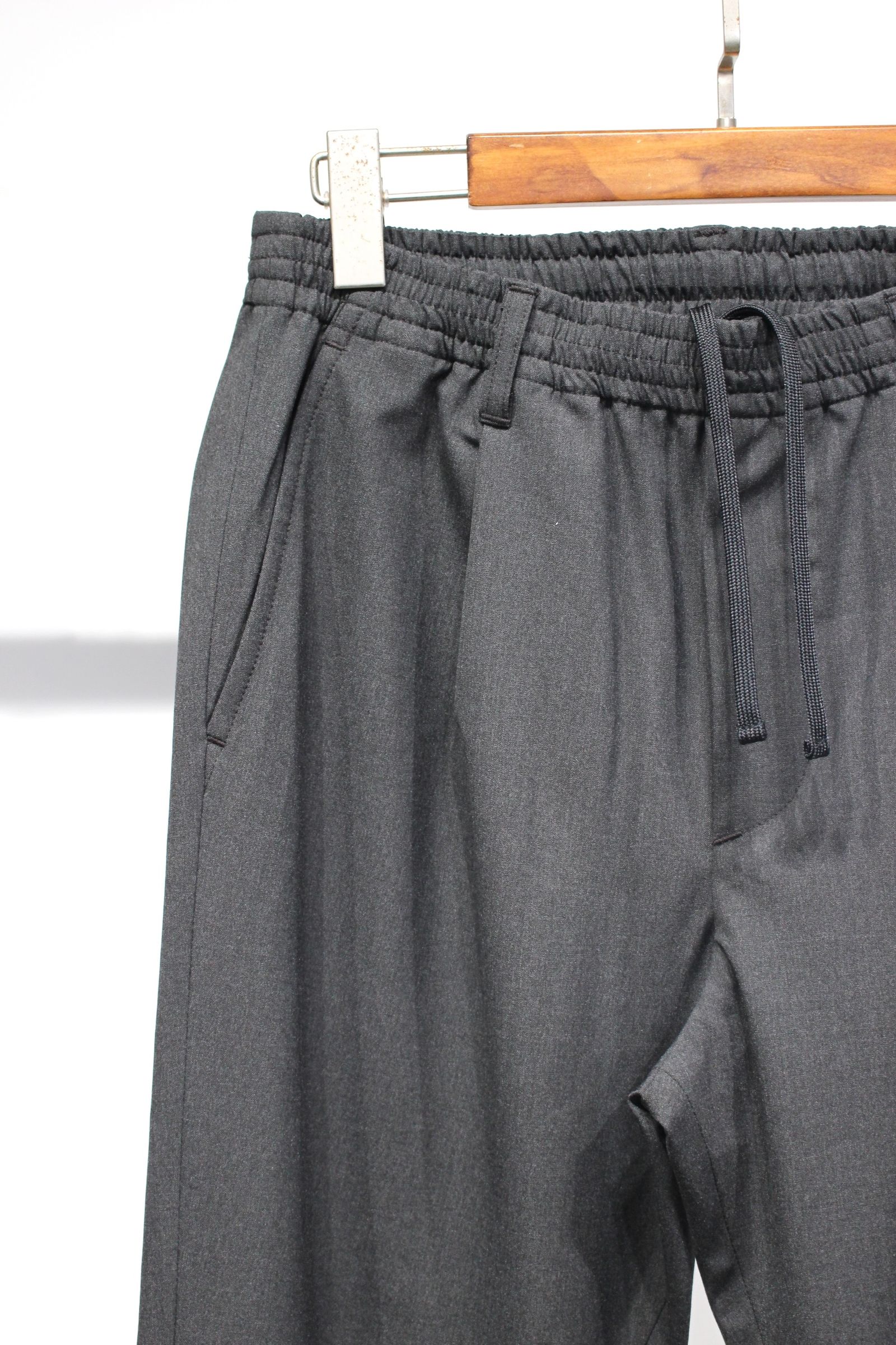 TAILORED JACKET & EASY TROUSERS (SET UP) | CHARCOAL | テーラードセットアップ