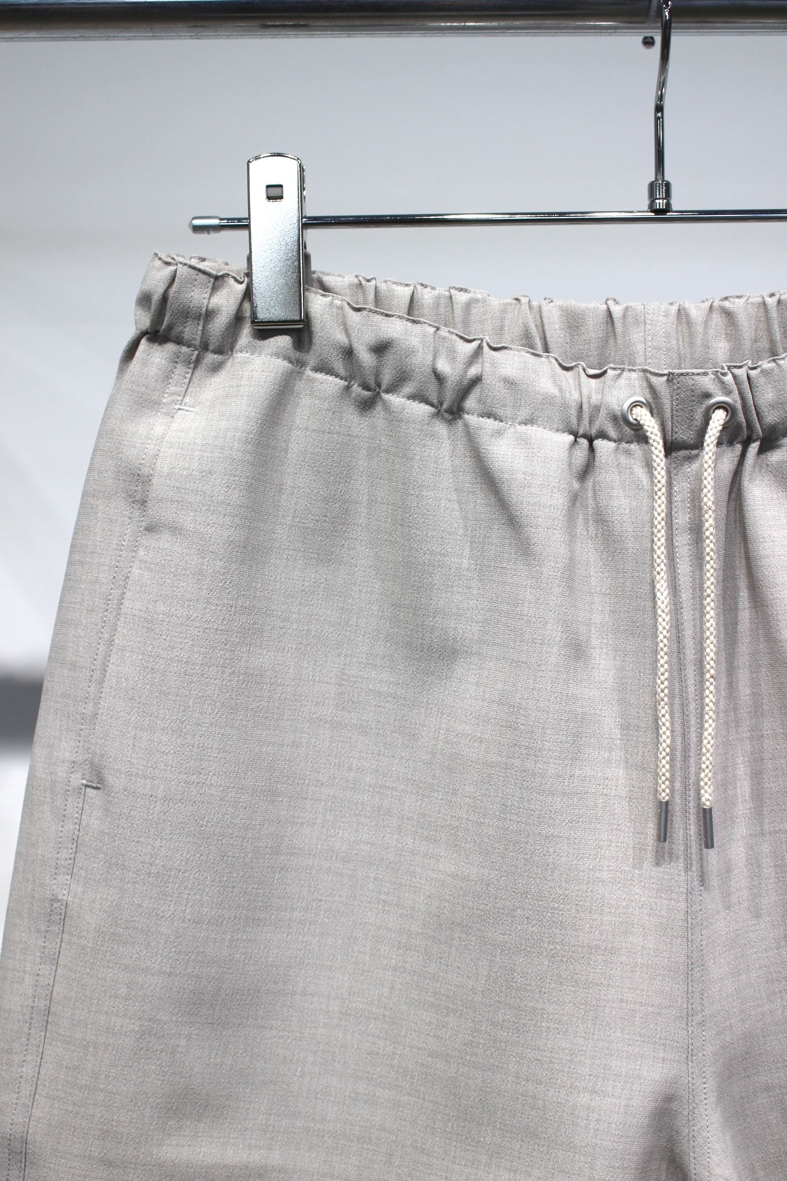 SHARI SHORTS | ASH GRAY | イージーショーツ