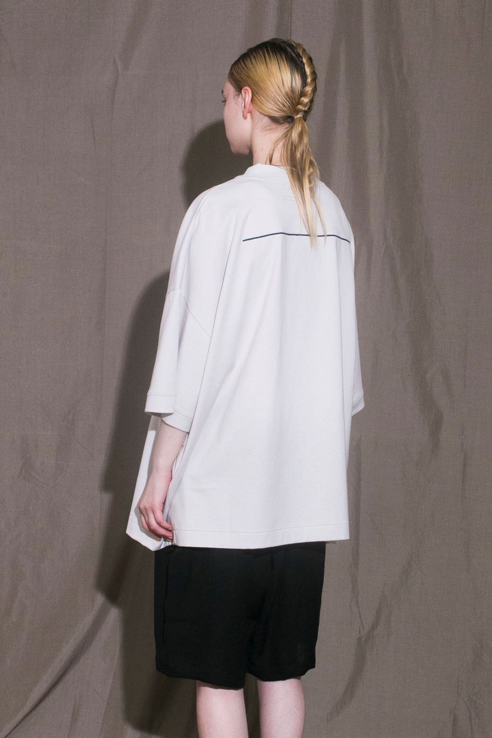 SUAI-SUAI JERSEY LOGO T-SHIRT/ビッグプリントTEE