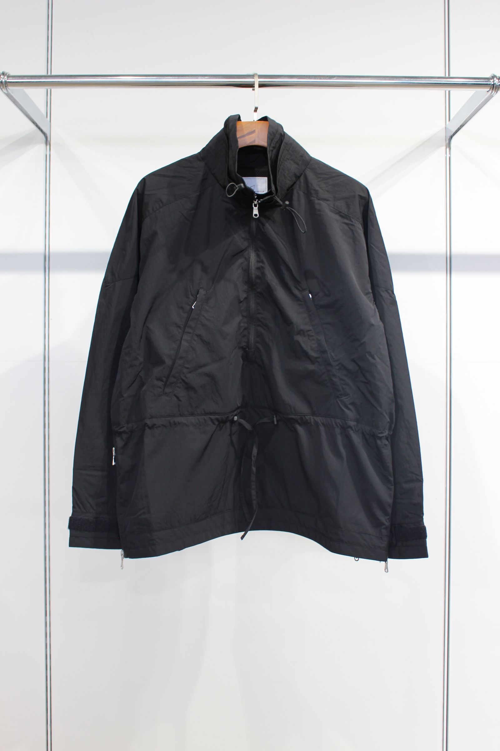 NYLON PULLOVER JACKET | BLACK | ナイロンジャケット