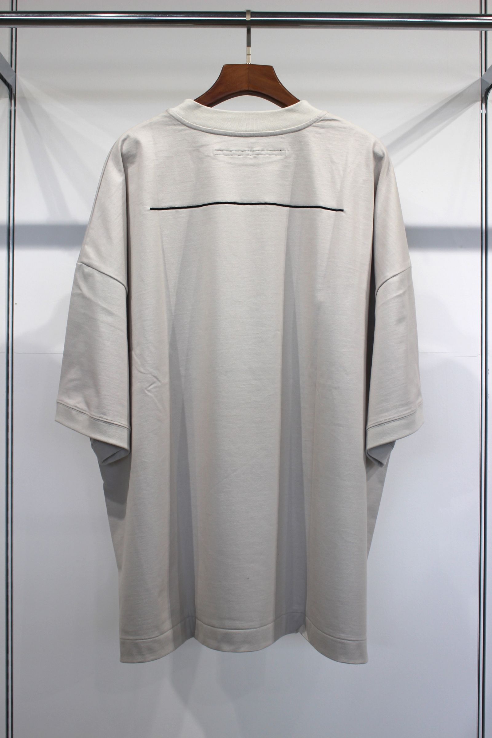 SUAI-SUAI JERSEY LOGO T-SHIRT/ビッグプリントTEE