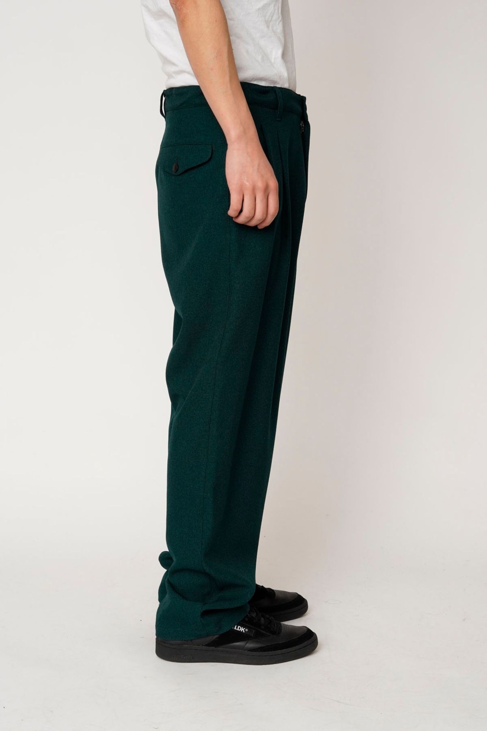 [ラスト1点] 2TUCK EASY TROUSERS | D.GREEN | スラックス
