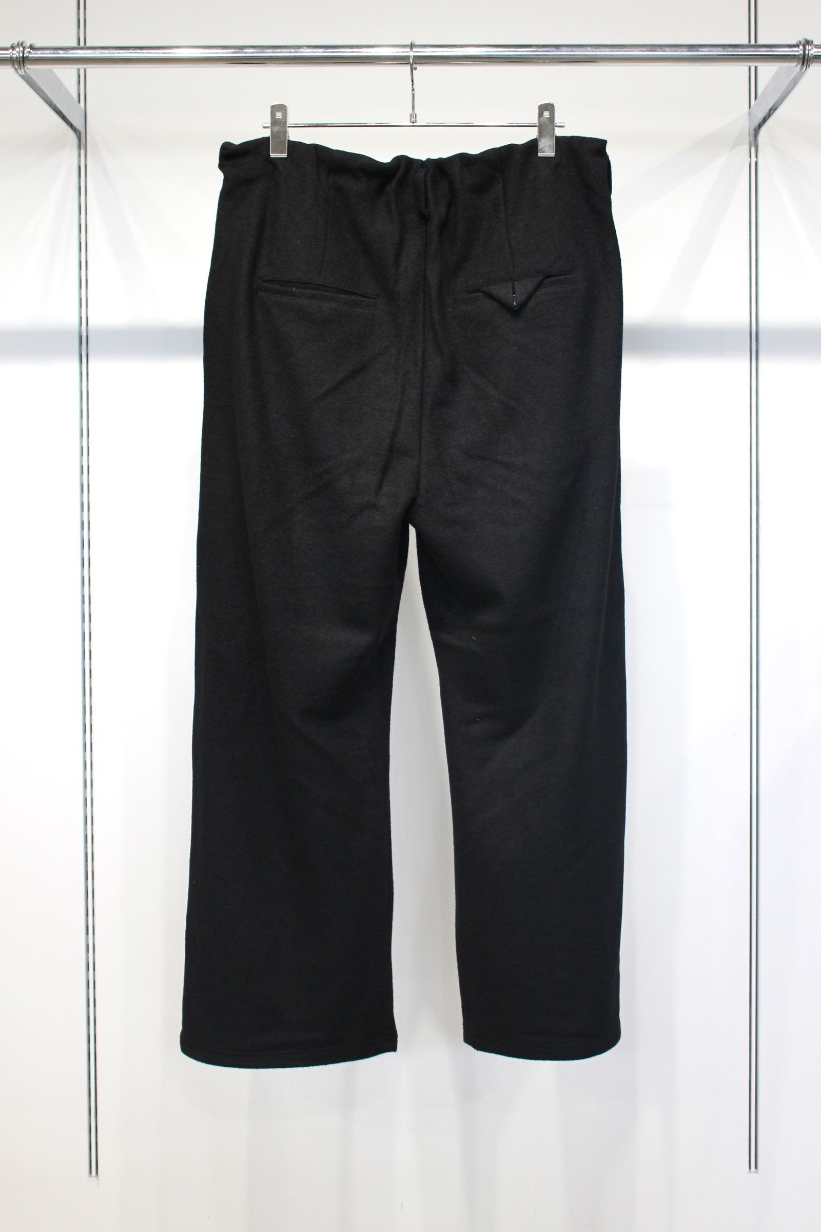 WOOL CUT SLACKS | BLACK | スラックス