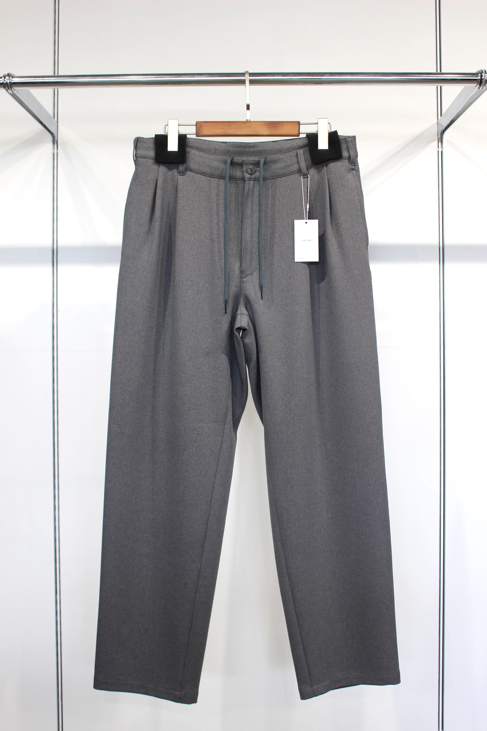 [ラスト1点] 2TUCK EASY TROUSERS | GRAY | スラックス