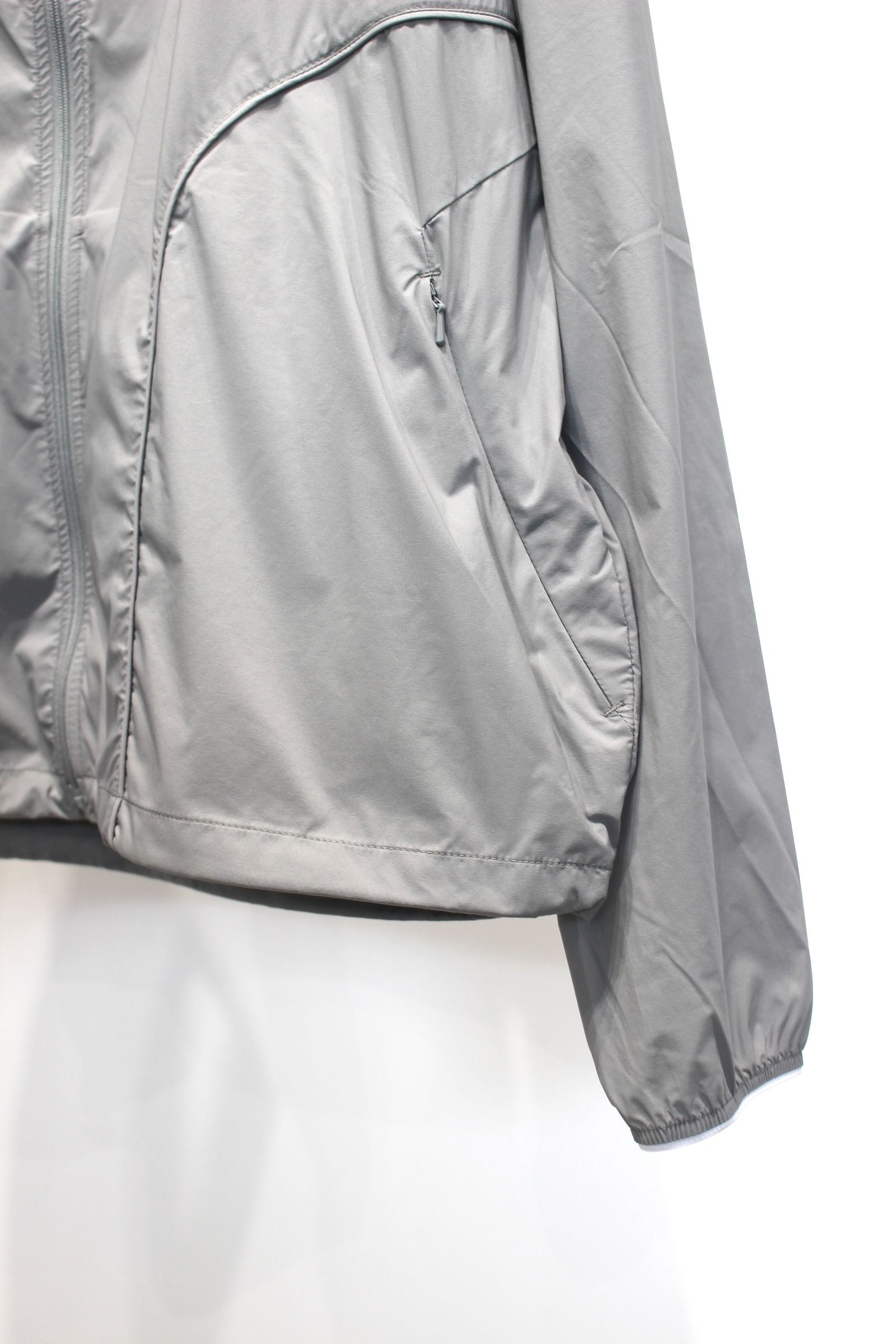STOWABLE LIGHTWEIGHT JACKET | Gray | ストウアブル ライトウェイト ジャケット