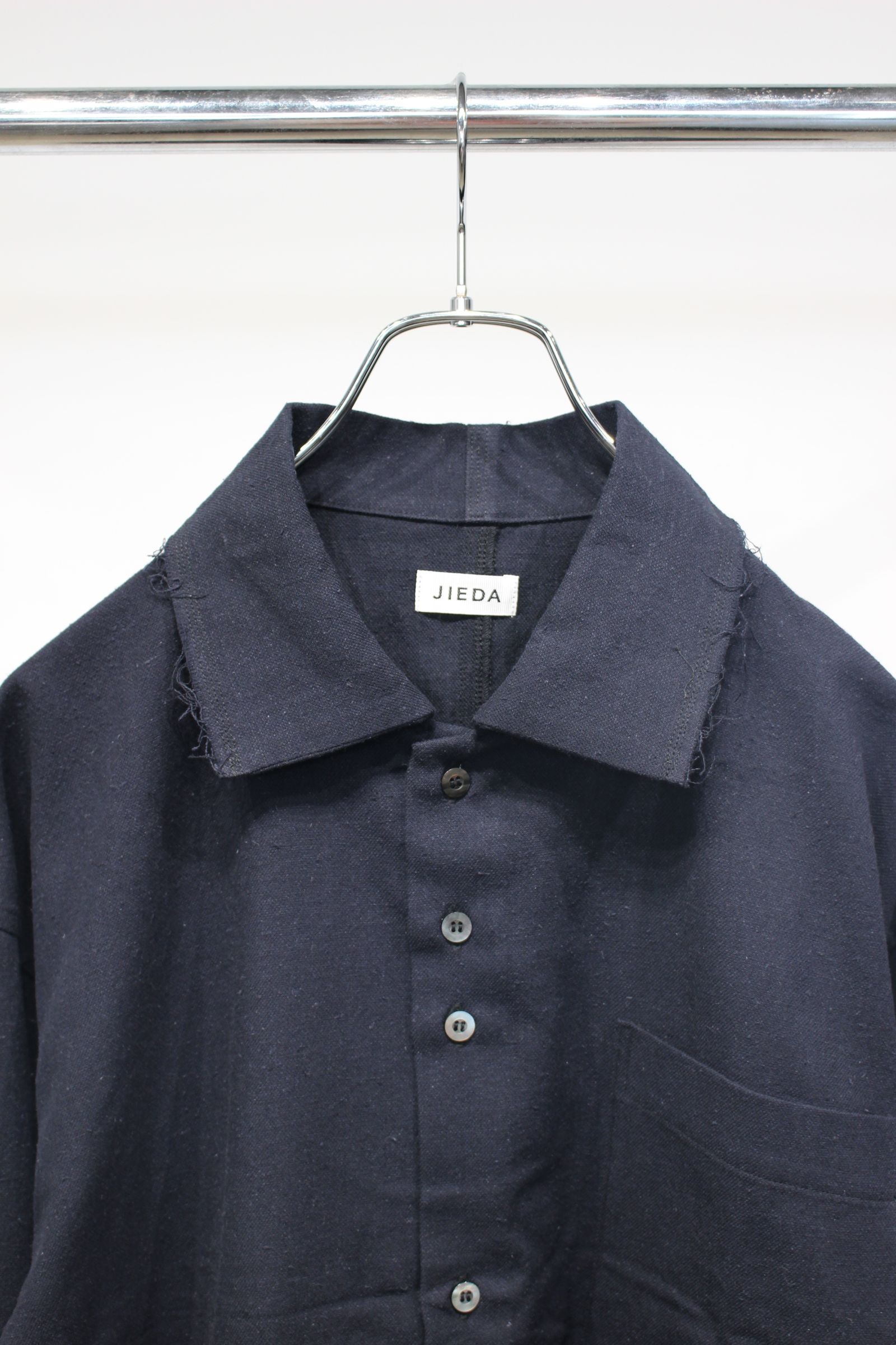 COTTON SILK CUT-OFF SHORT SHIRT | BLACK | ショートシャツ